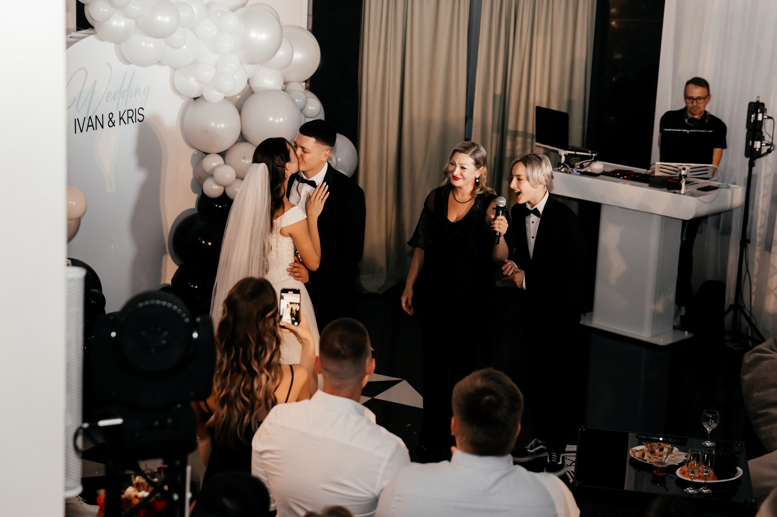 IVAN & KRIS. Главная