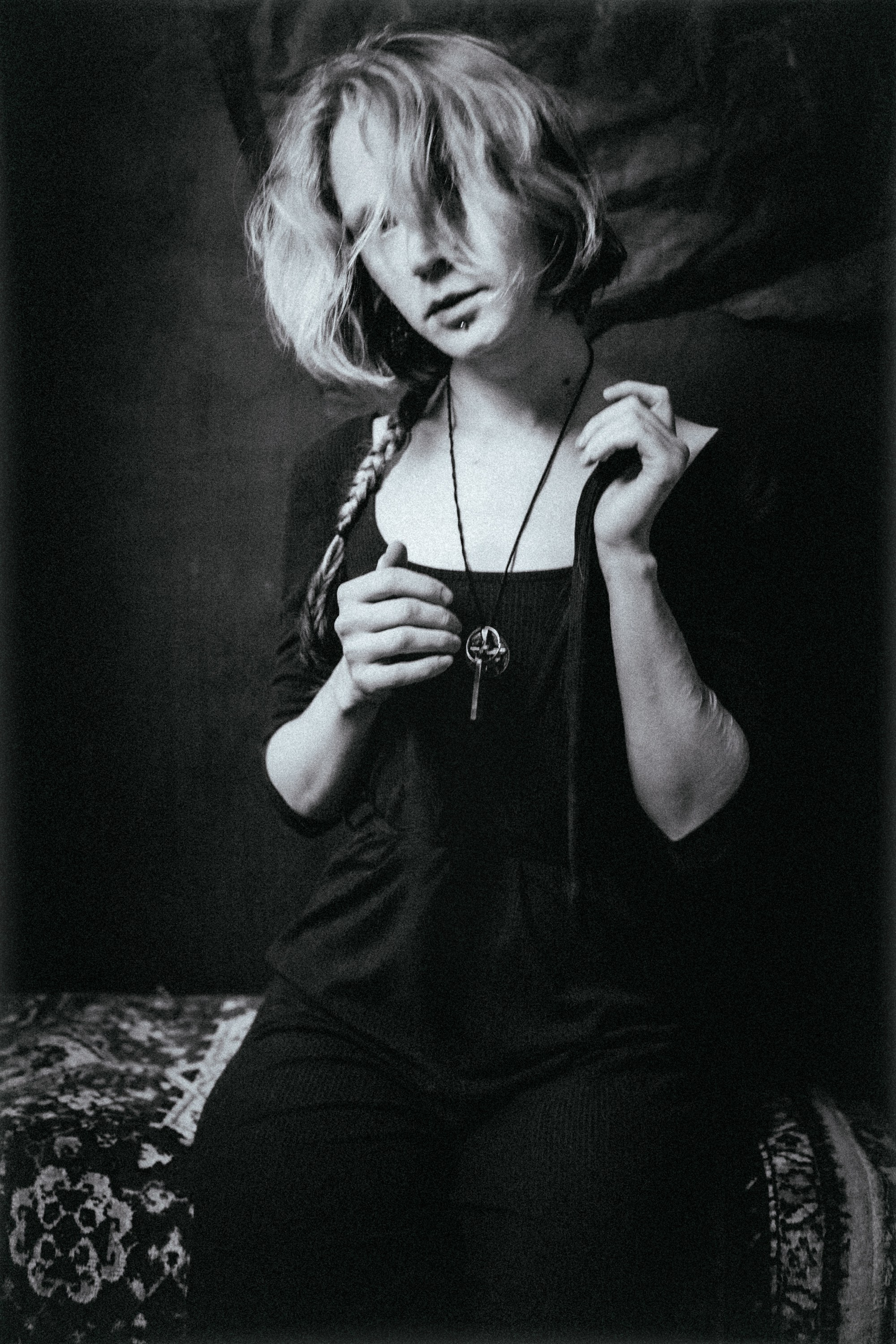 Вика. Домашняя студия. RawCat. Портретная фотография Екатеринбург