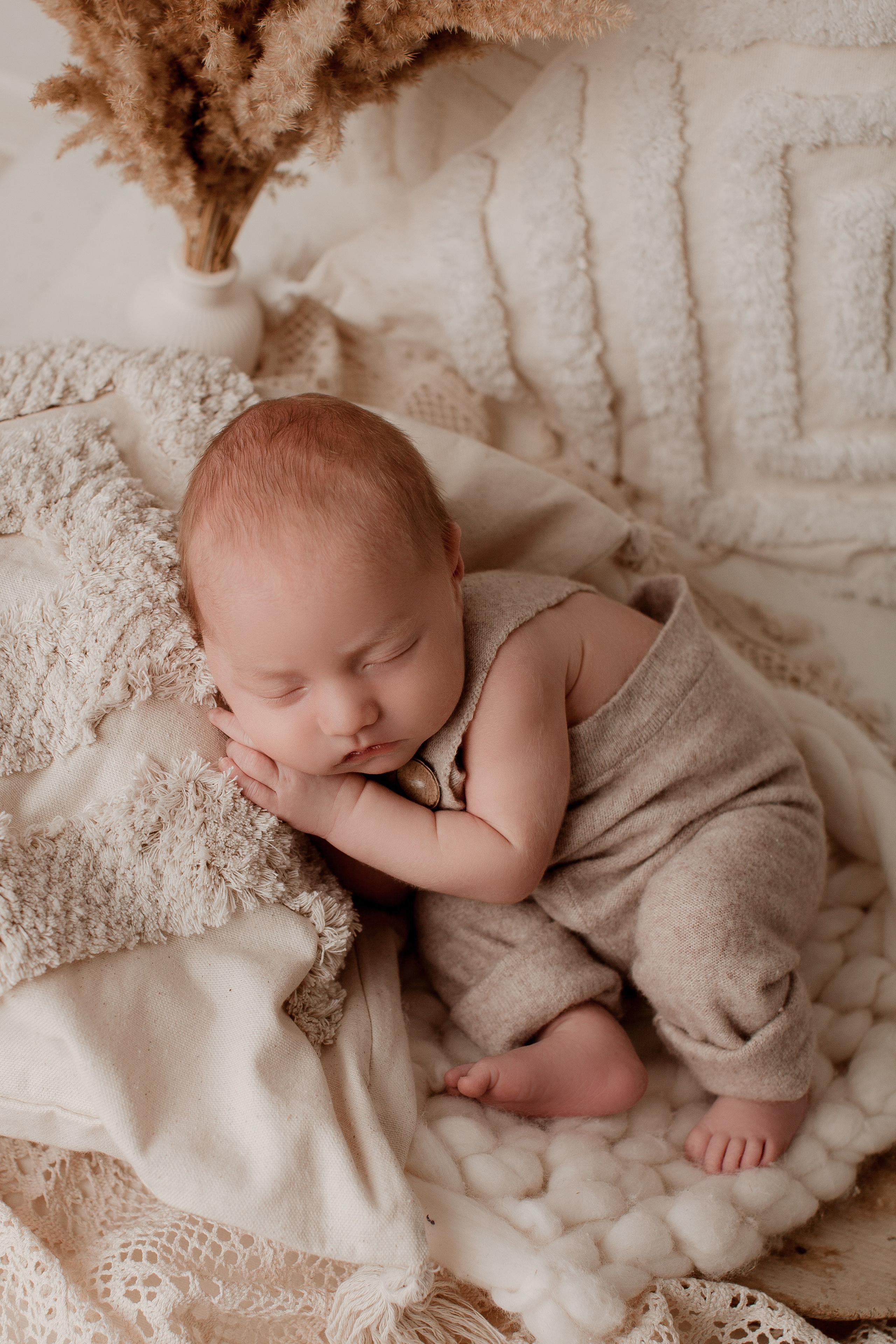 Новорожденные. Фотограф новорожденных в Уфе Инзиля Сулейманова