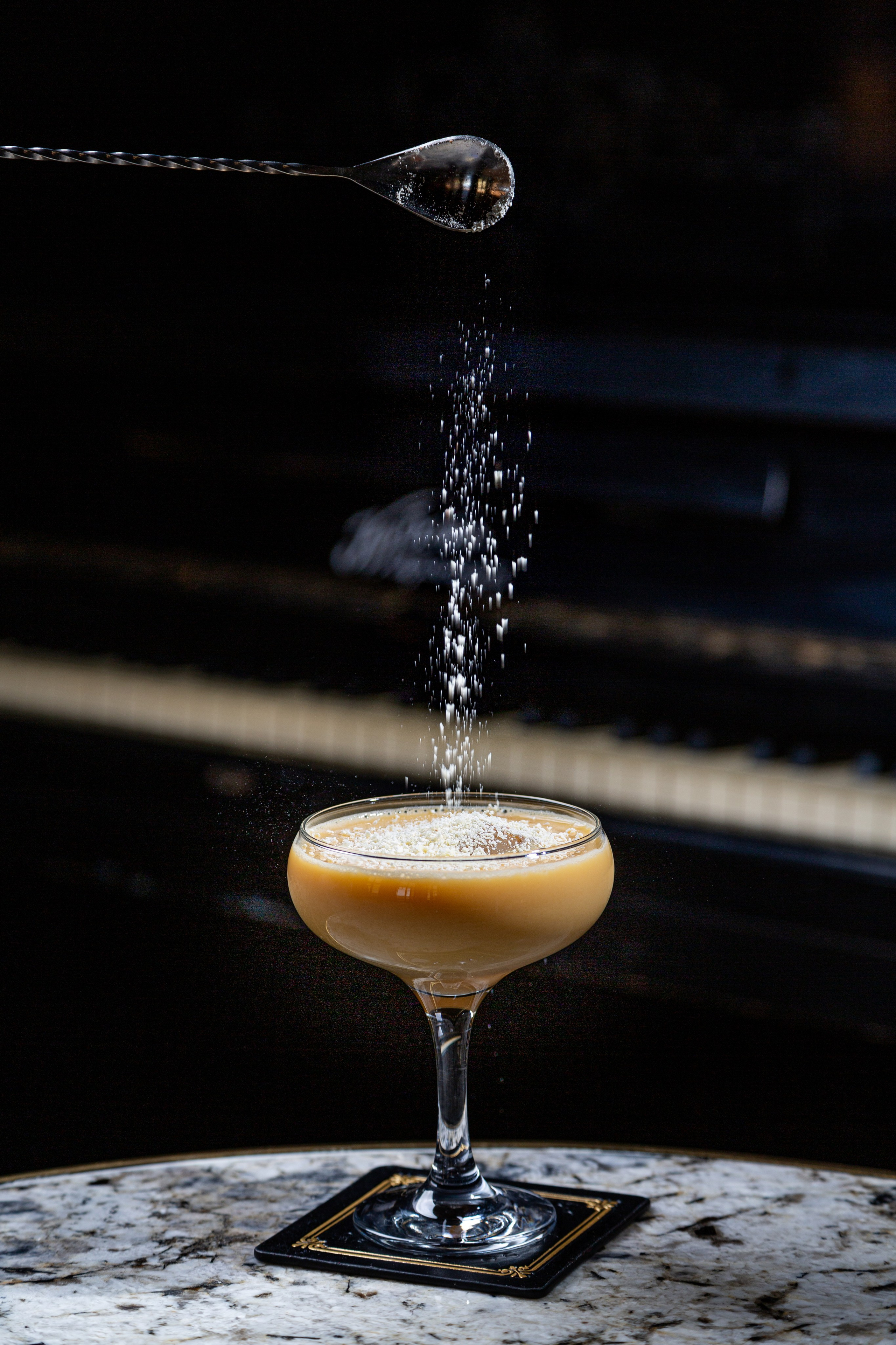 Коктейльная карта для бара «Детектив, где вы?». Ольга Панкова предметный и фуд-фотограф в Краснодаре