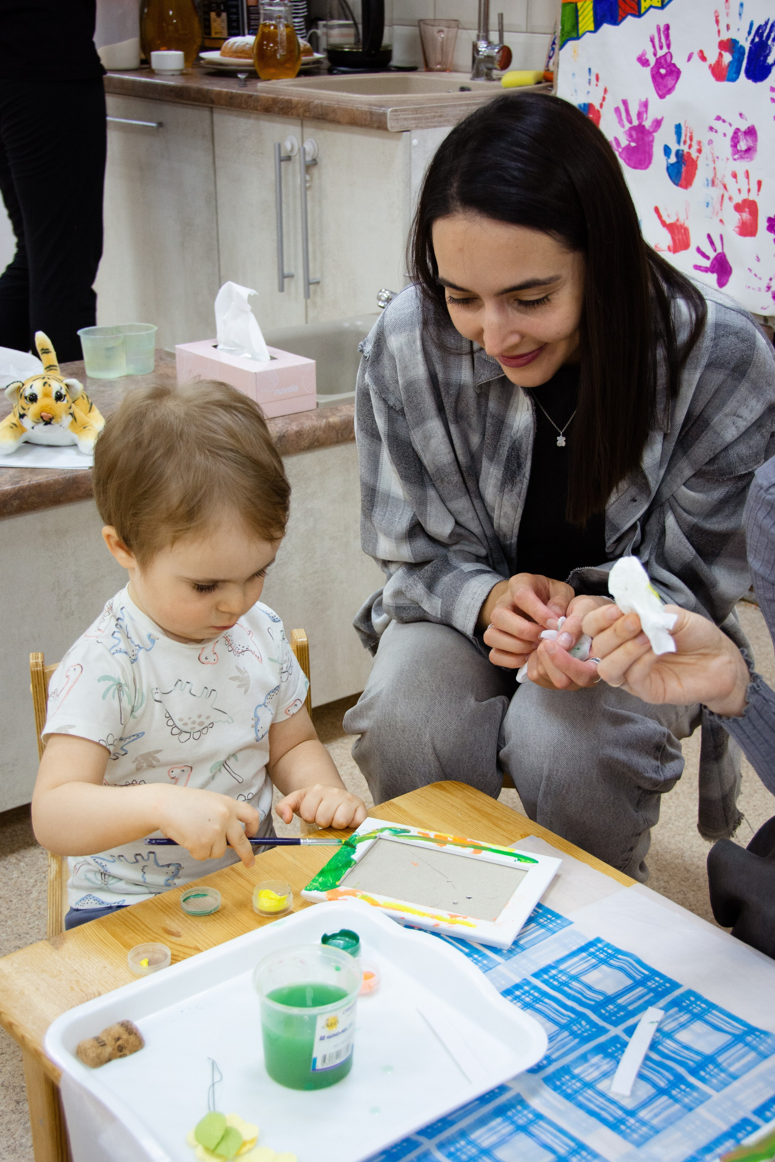 День матери. Дальневосточный Монтессори Центр. Семейный и репортажный фотограф в Хабаровске Татьяна Болычева