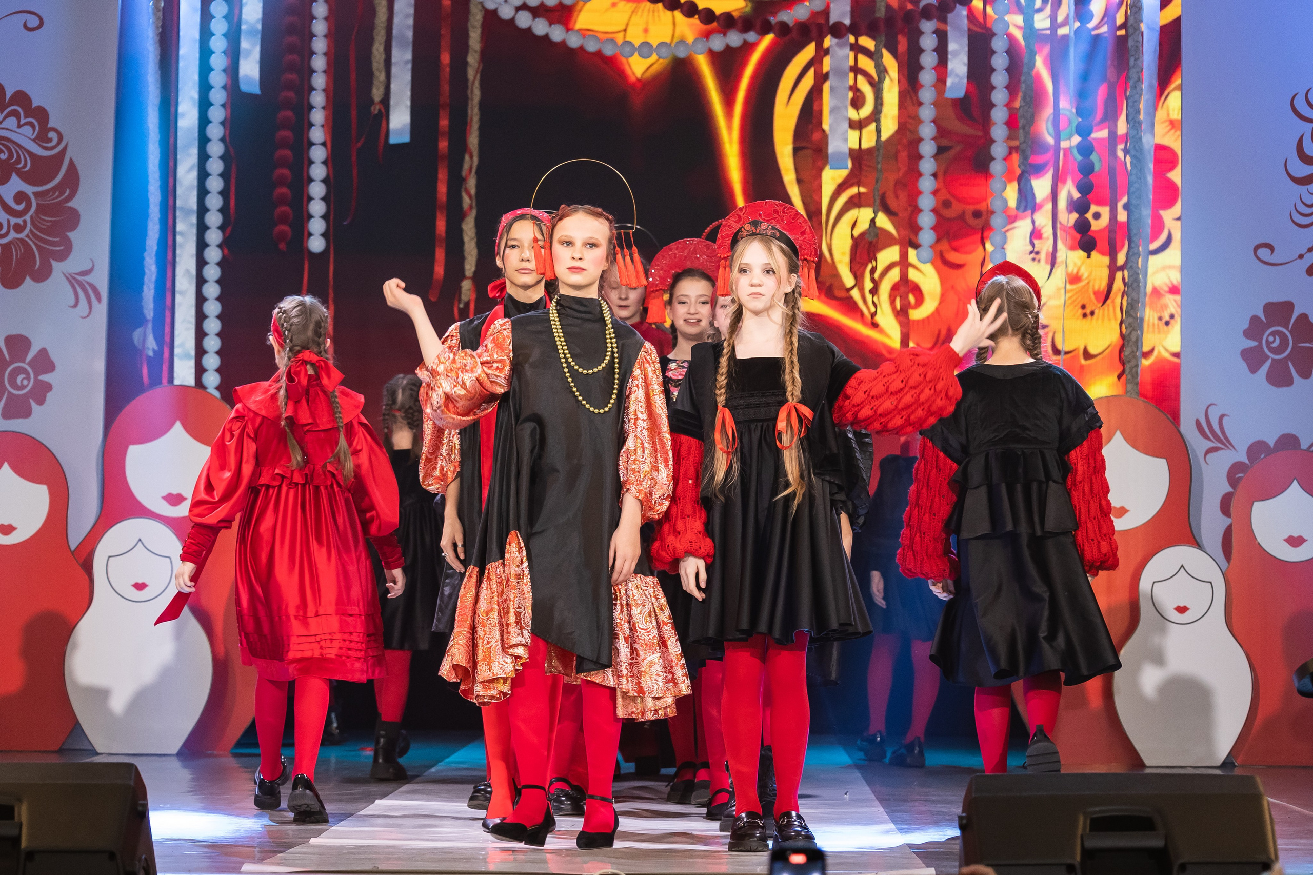 Показ Happy Kids. Выпускные альбомы во Владивостоке