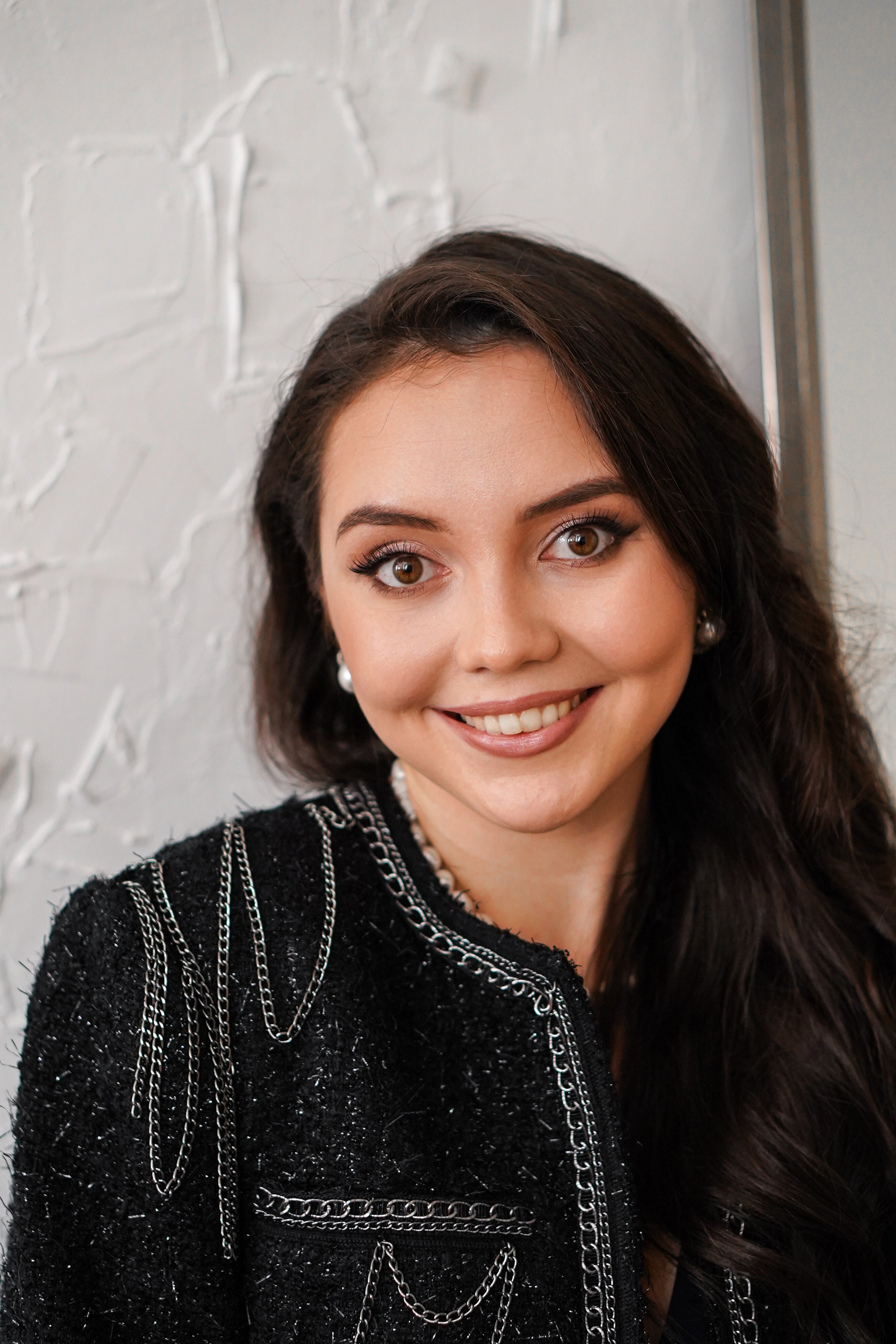 Контент съемка для эксперта по недвижимости Ксении. Контент фотограф Санкт-Петербург Богодухова Лариса