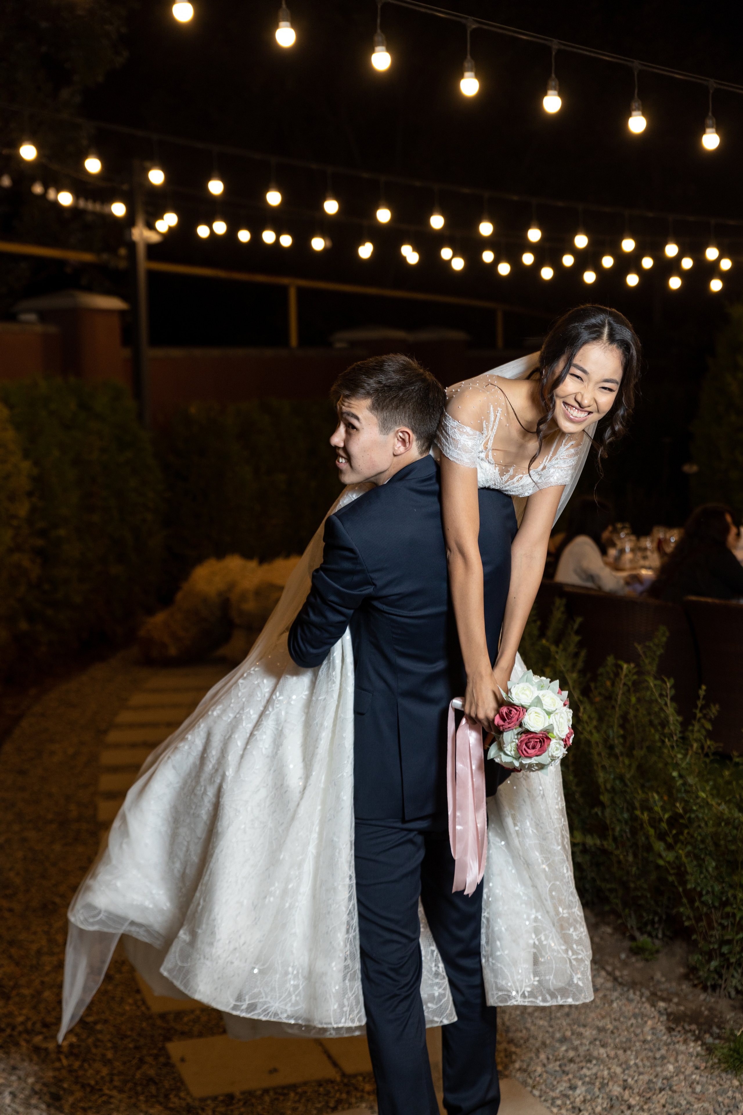 Love story и свадьбы. Семейный и детский фотограф в Алматы Юлия Бельфер