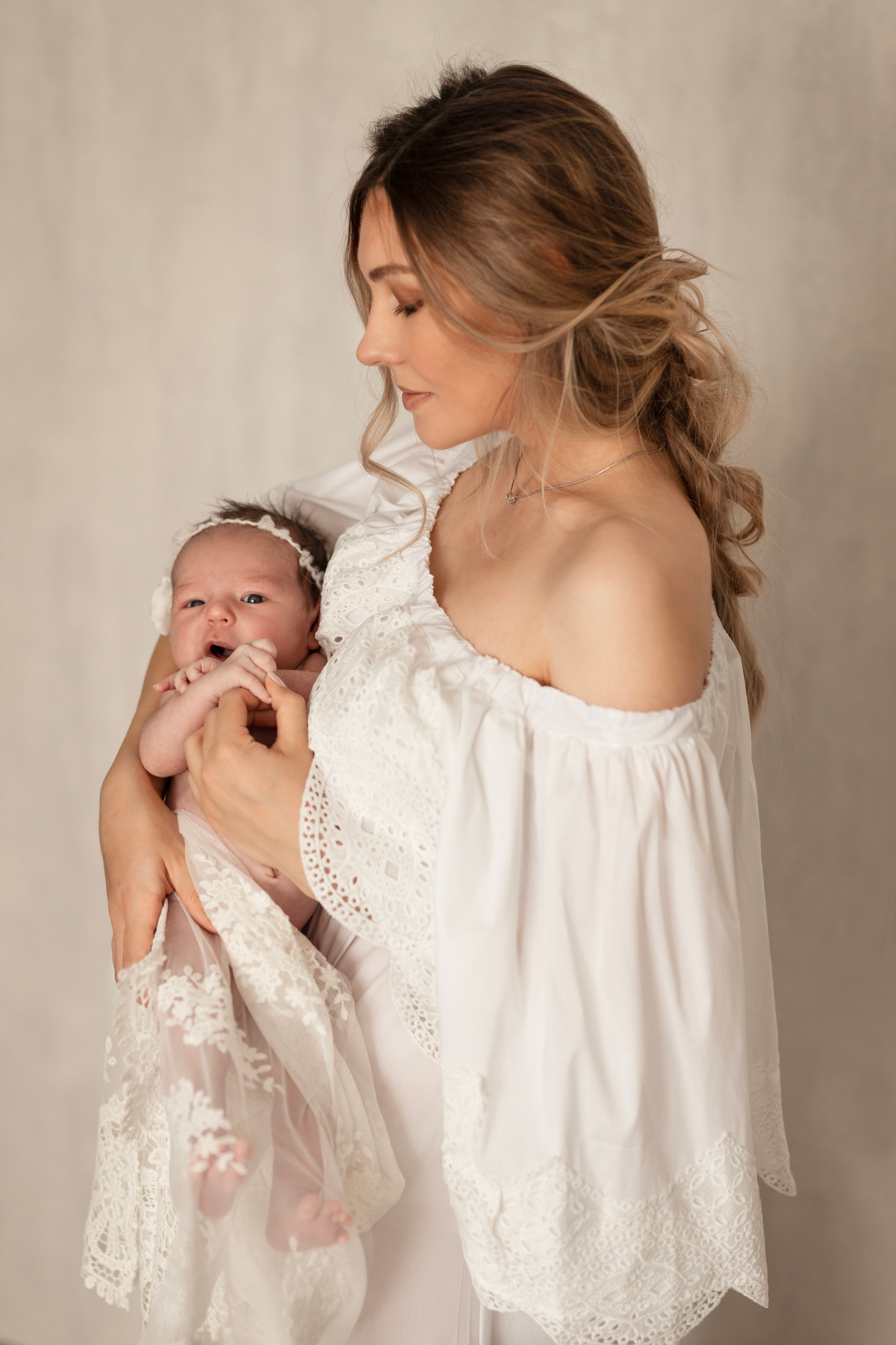 Малыши до года. Семейный и детский фотограф в Алматы Юлия Бельфер