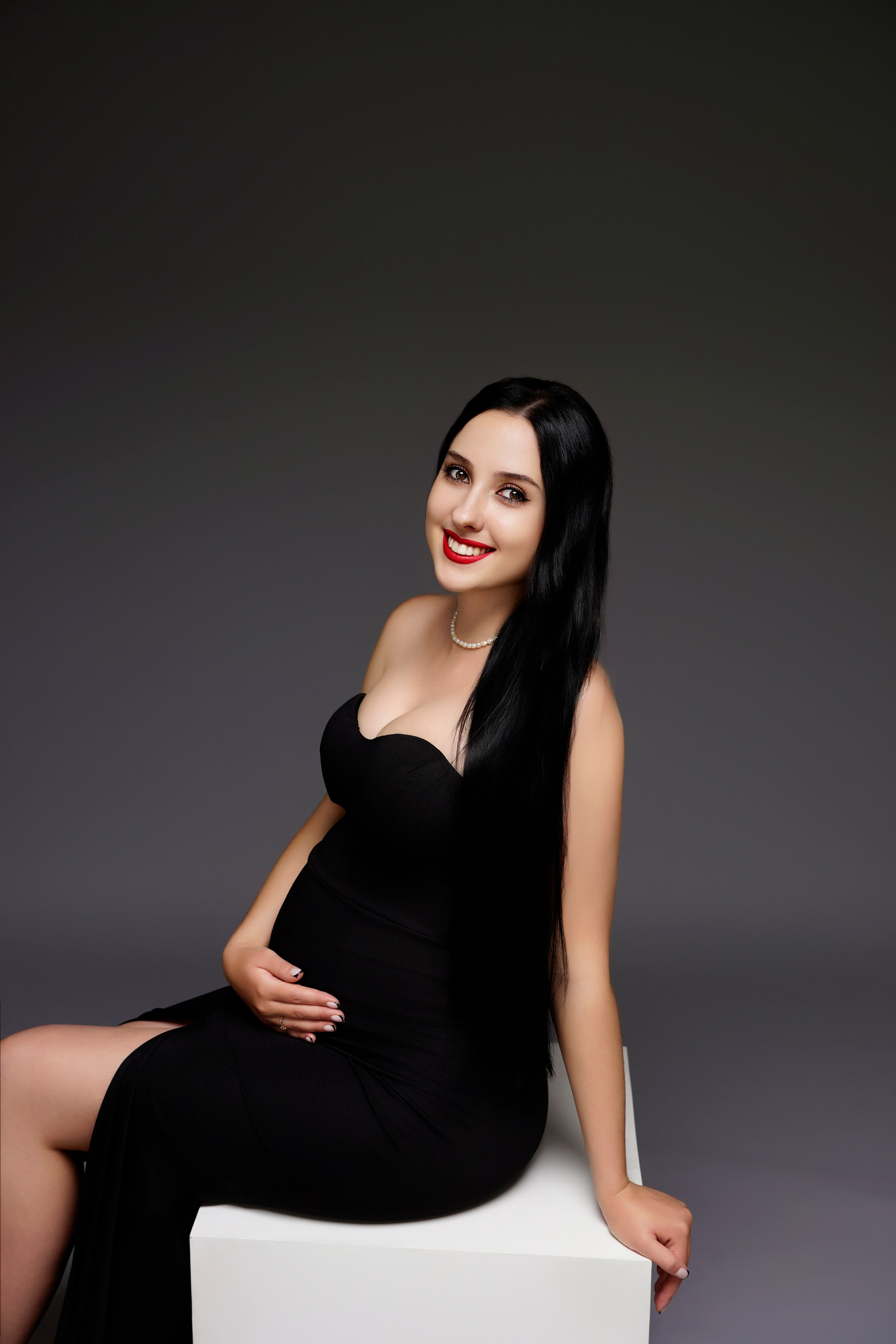 Съёмка беременности в моей фотостудии «НЕБО». Женский фотограф в Химках Алёна Ленёва