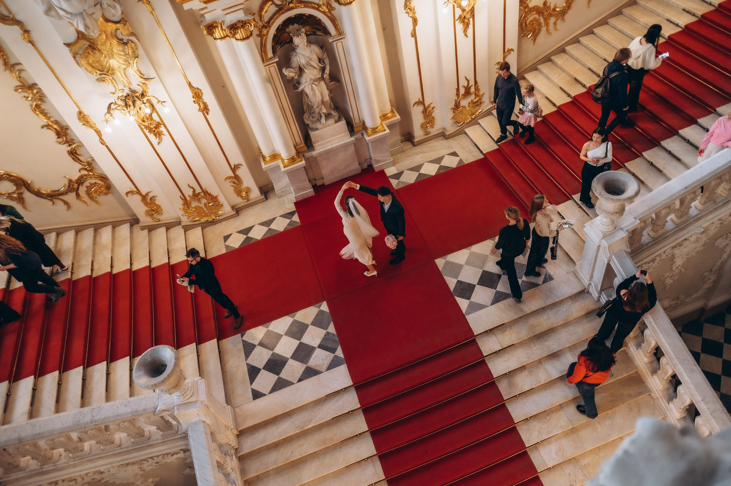 Свадебная (Эрмитаж). Фотограф ПИТЕР СПБ Надежда Баранова