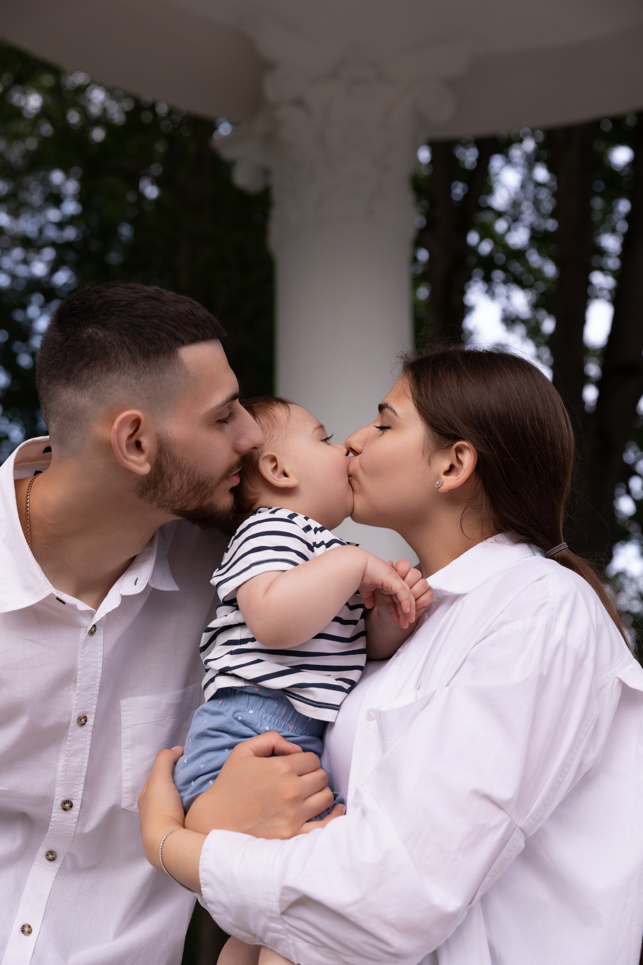 Прогулка в парке. Сказочный фотограф для Вас и Вашей семьи
