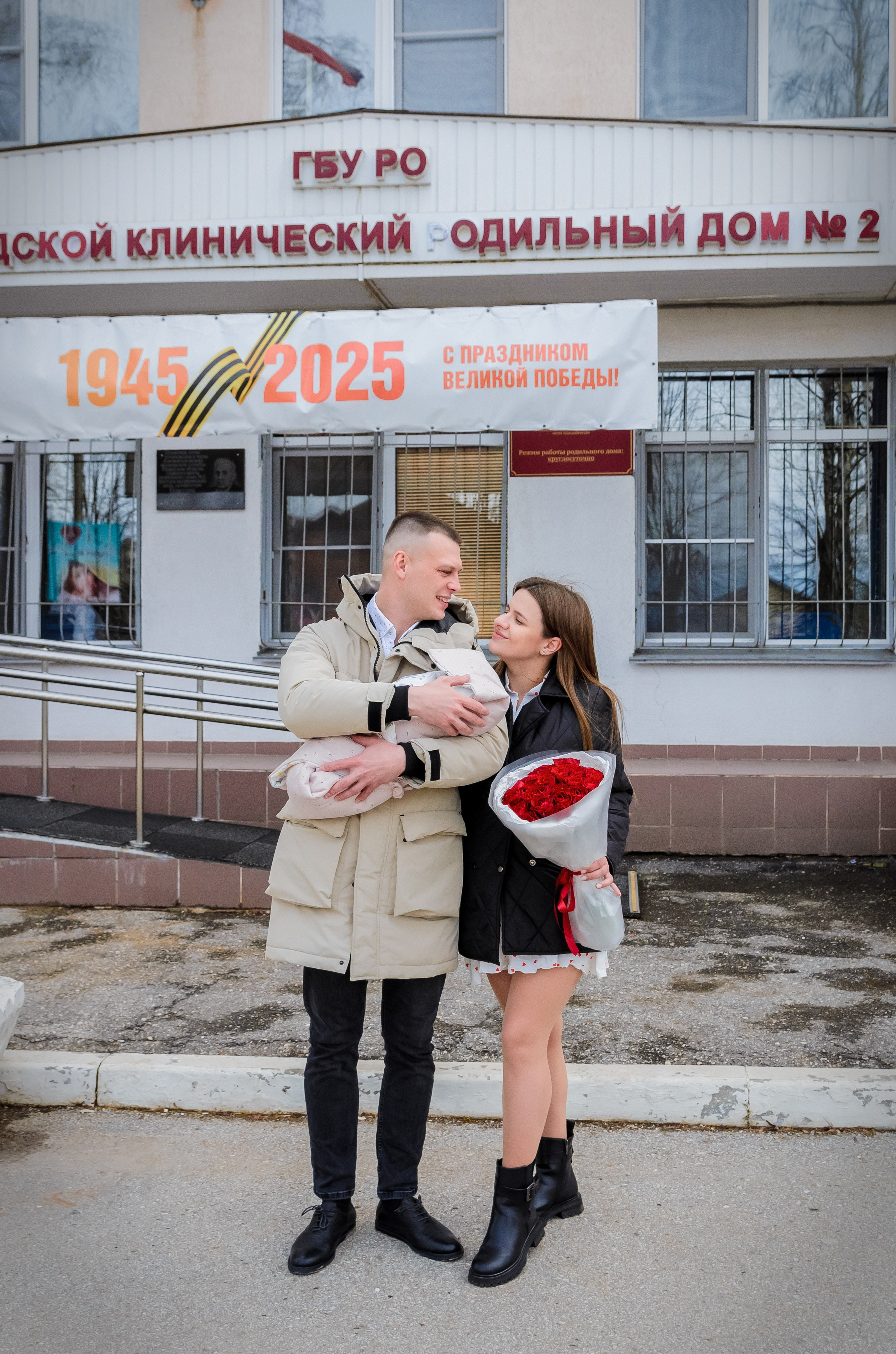 Фотограф на выписку из роддома в Рязани Валя Лялина. Фотограф новорождённых в Рязани, фотосъемка выписки из роддома, крещен