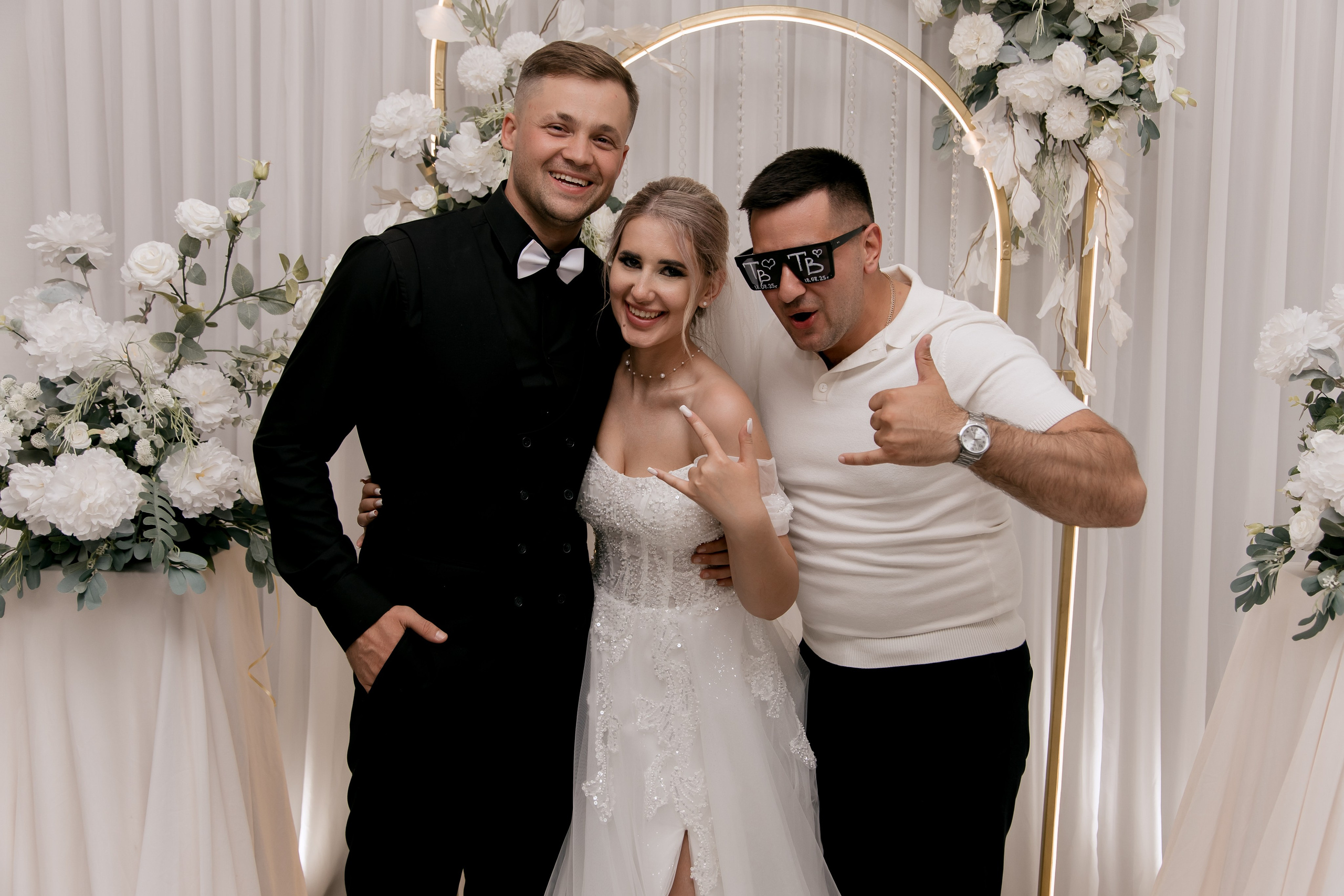 Тимур и Валерия. Свадебный фотограф Челябинск