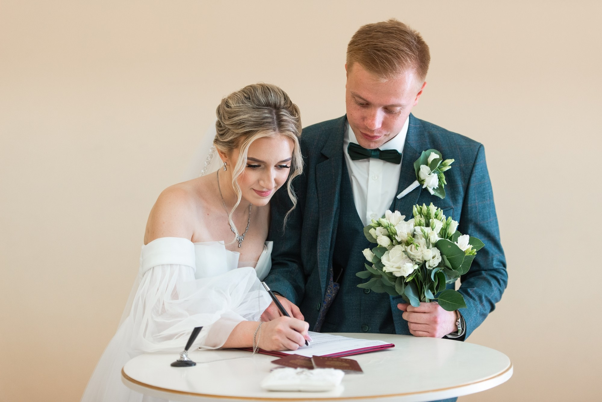 Омская Аврора. Свадебный и семейный фотограф в Омске Мормулев Михаил