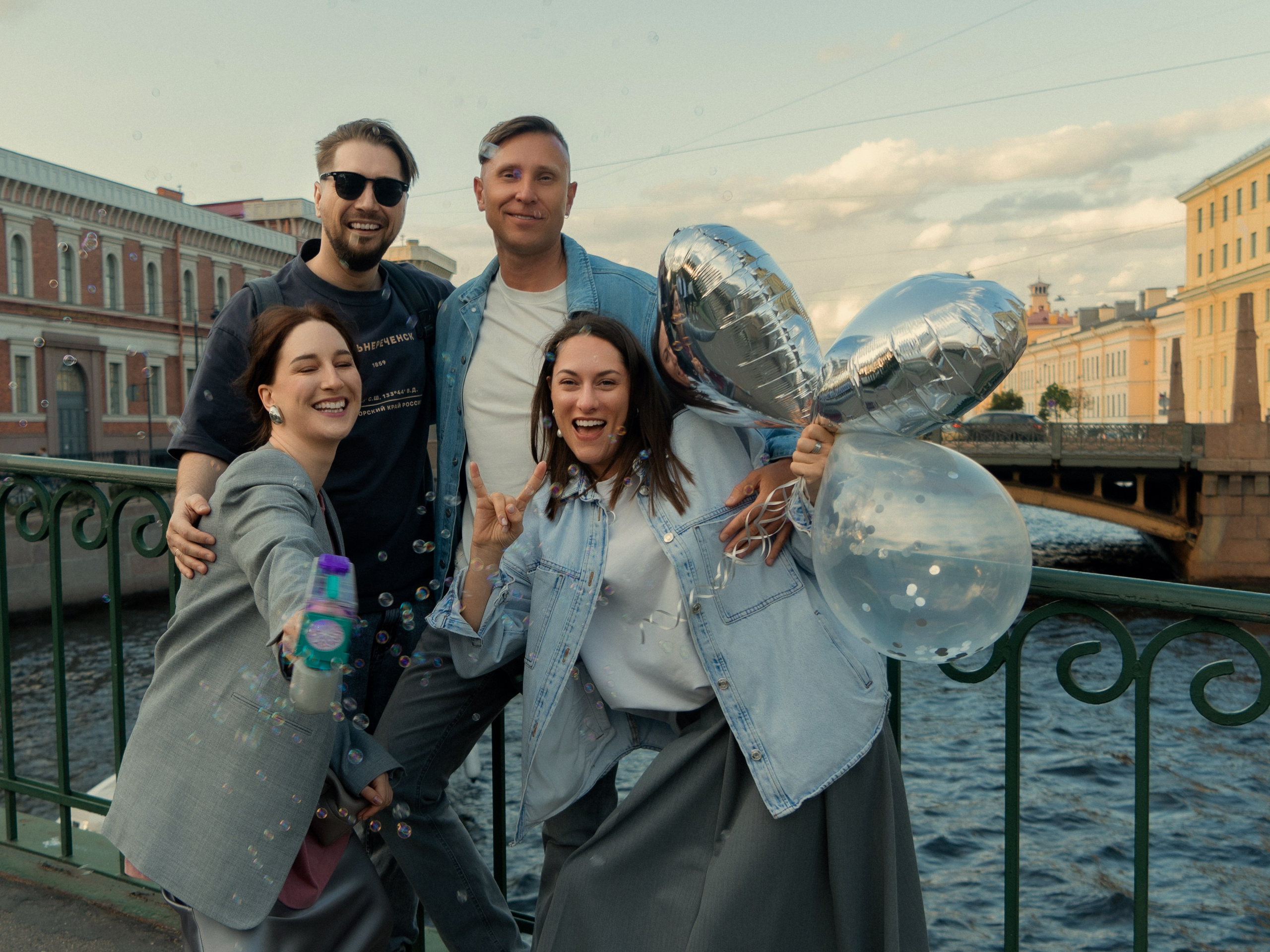 Фотосессия для пары на улицах Санкт-Петербурга (Love Story). Светлана Гопанюк. Портретный фотограф. Санкт-Петербург. СПб
