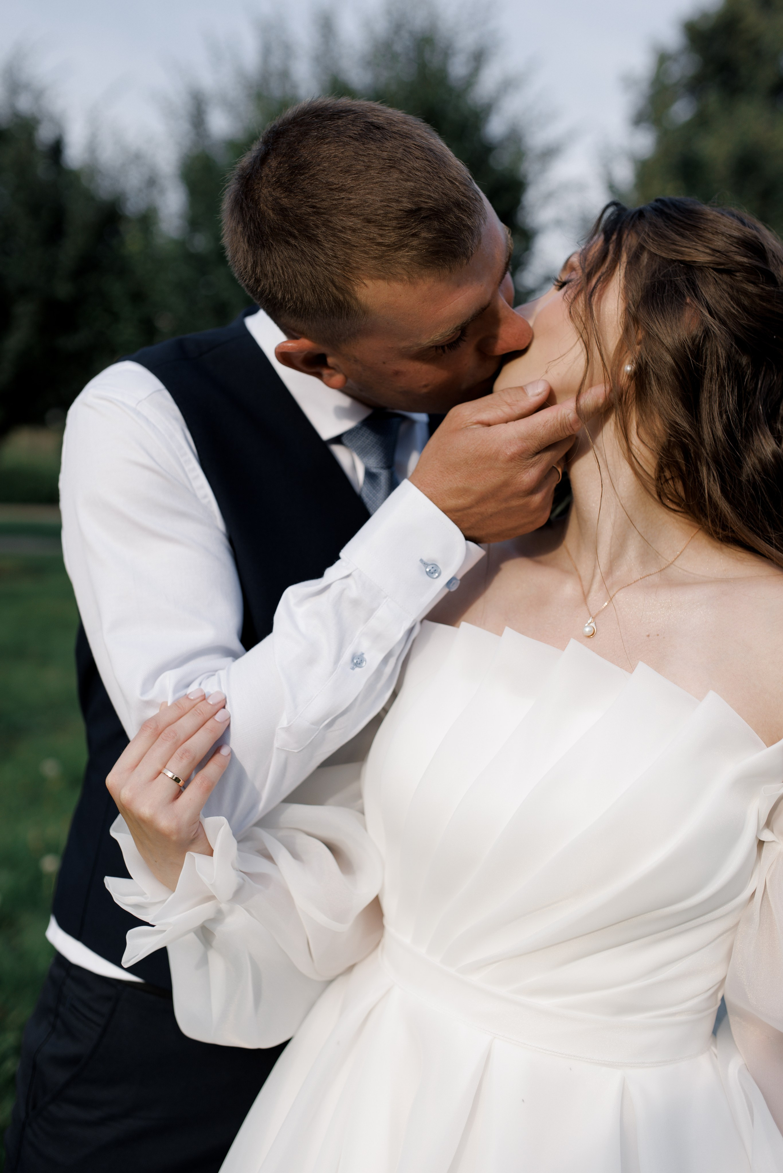 Хорошо, что мы есть друг у друга. Свадебный и семейный фотограф в Москве Julia Juice