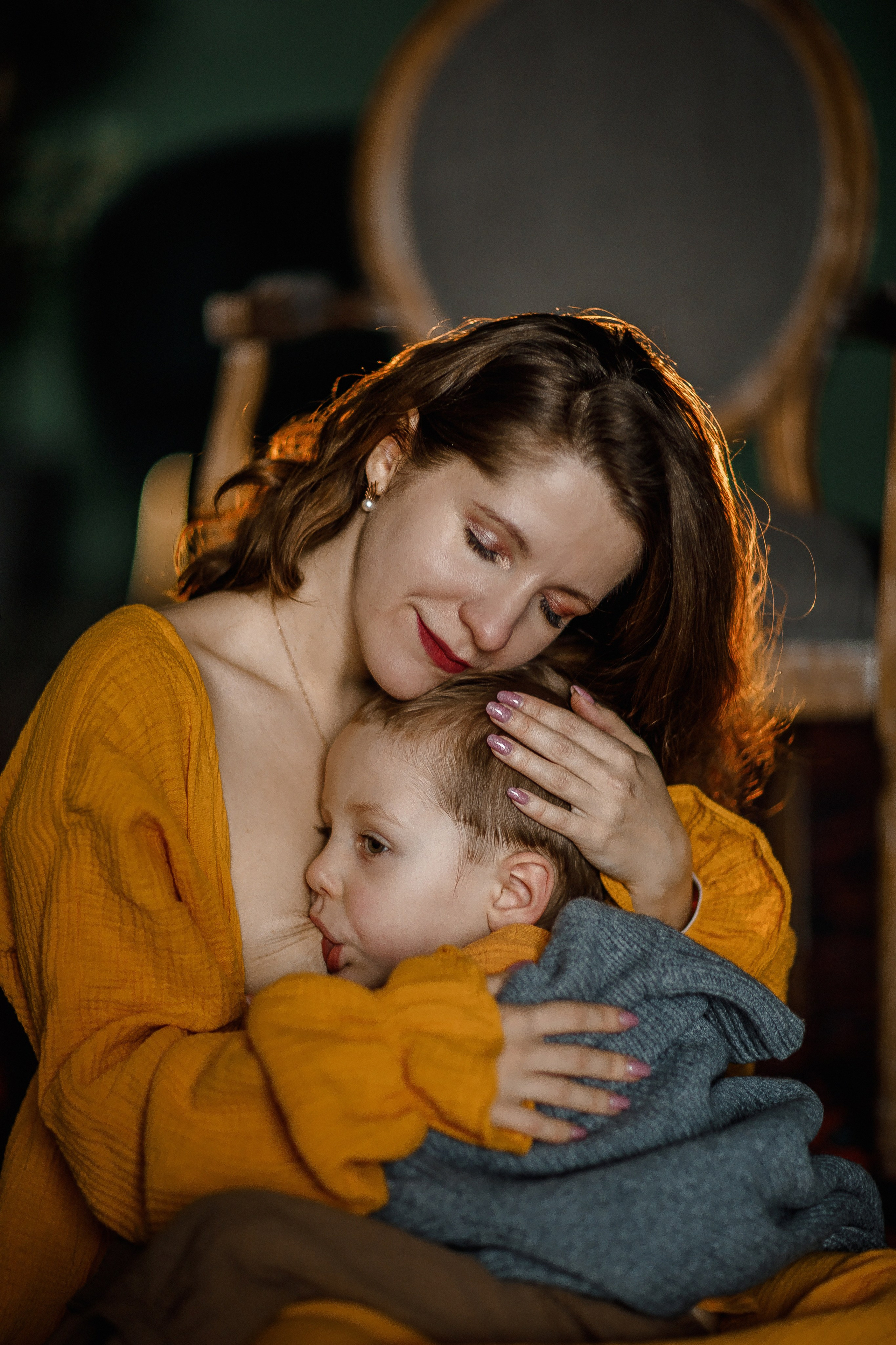 Грудное кормление. Фотограф материнства и таинства кормления Екатерина Кузьмин