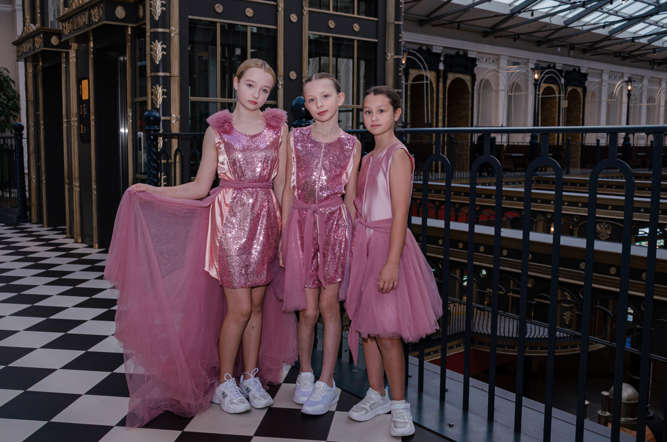 Показы мод. Портретный и репортажный фотограф в Санкт-Петербурге Варвара Жукова