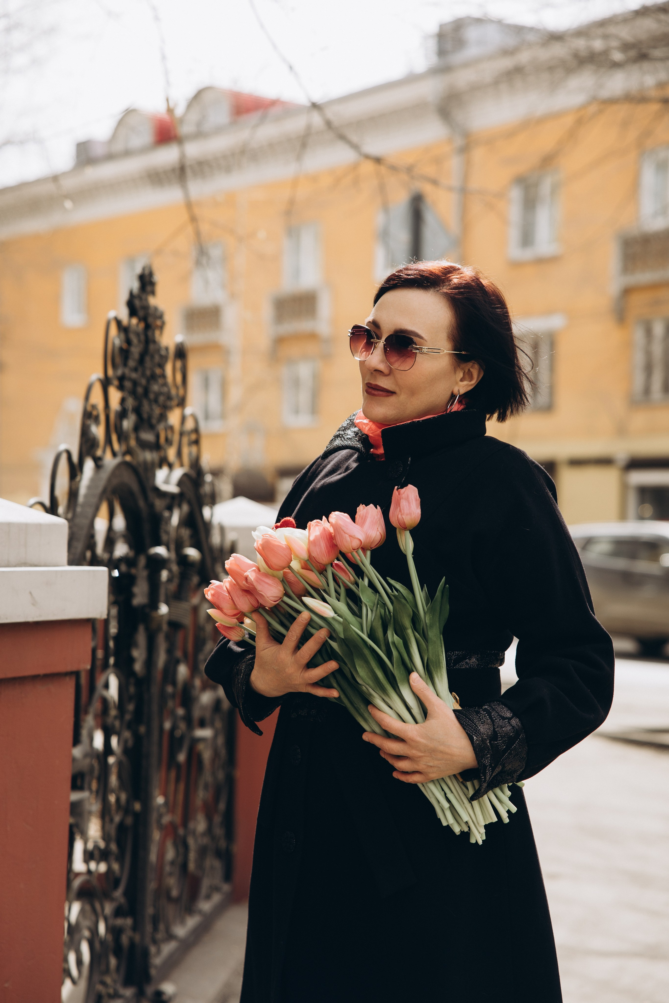 Прогулка с тюльпанами. Свадебный, семейный фотограф в Иркутске Светлана Макаричева
