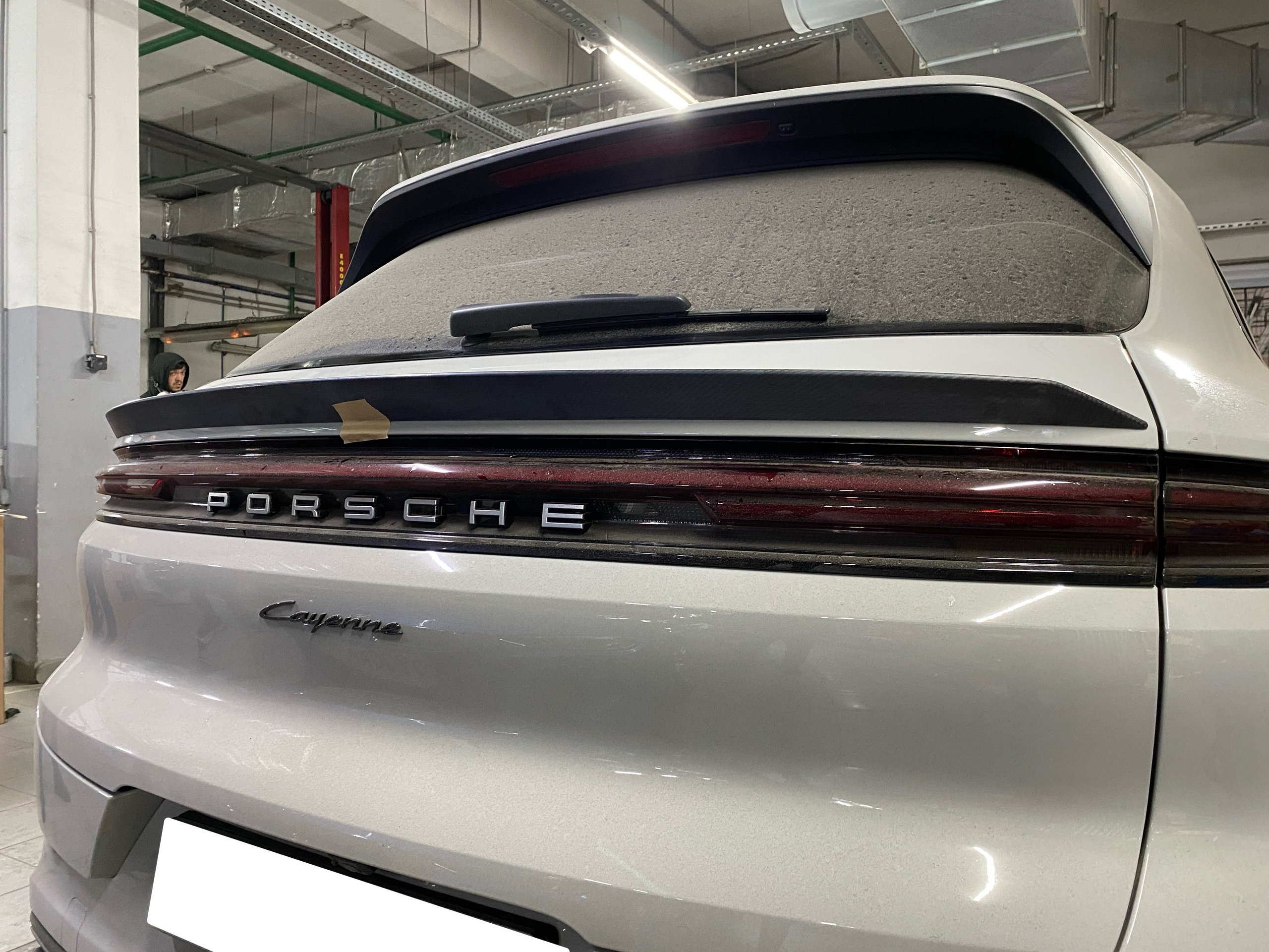 Спойлер для Porsche Cayenne E3.2. Заур Халилов | Тюнинг и дизайн автомобилей