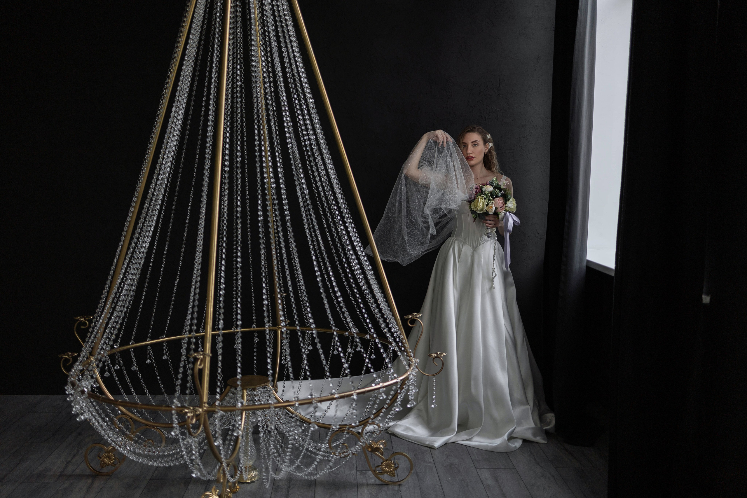 Ваши фотографии. Интерьерная фотостудия Background в Омске