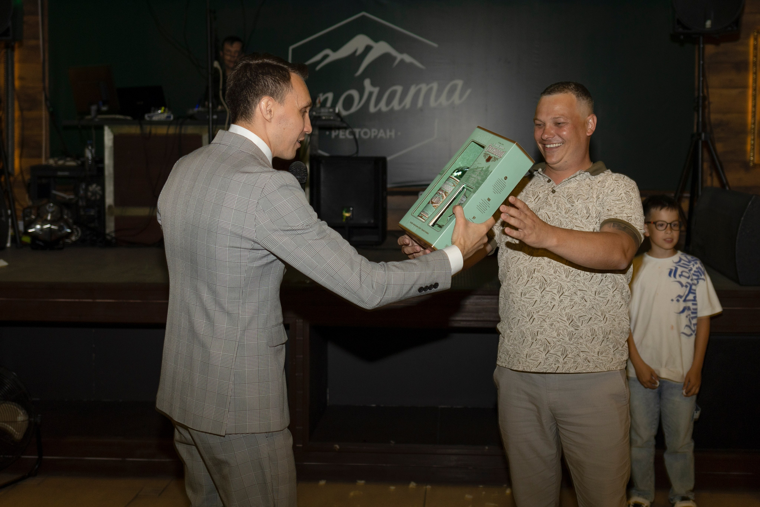 Репортаж свадебного вечера. Свадебный фотограф Александра Попова