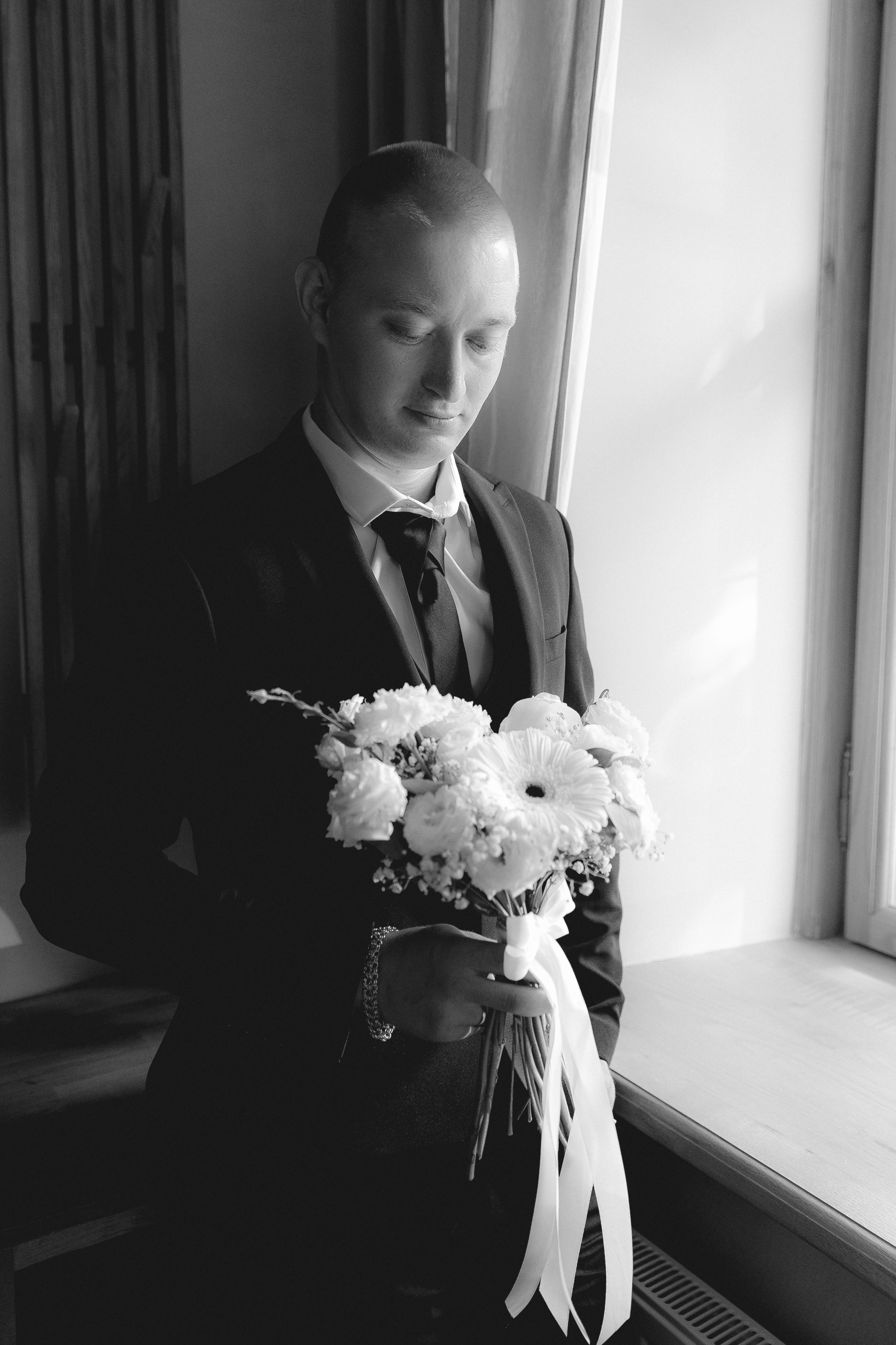 Роман и Анастасия. Главная