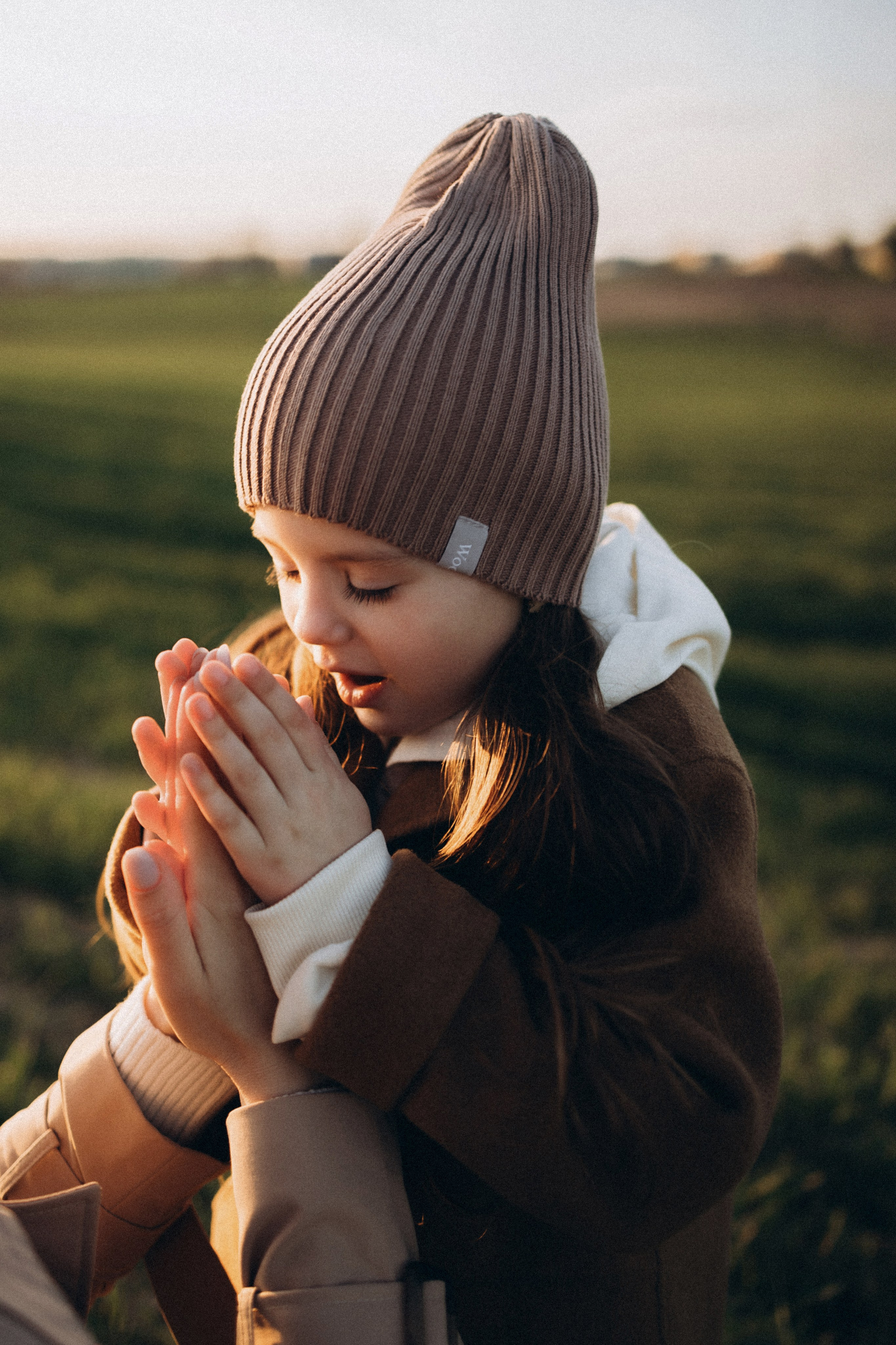 София и Диана (весна). Фотограф Елена Рябцева