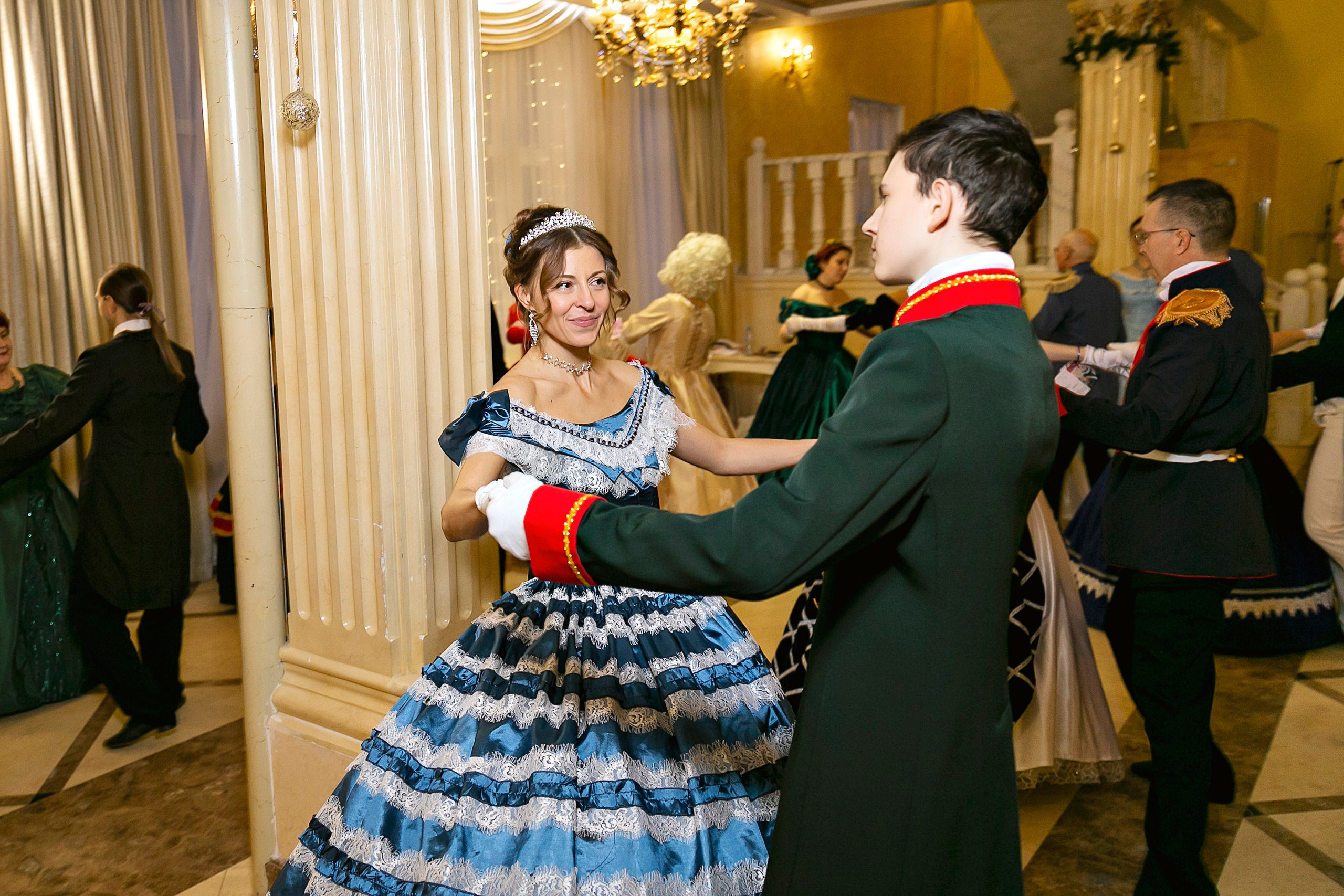 Рождественский бал школы исторического танца «Отражение». Фотограф в Новосибирске Сергей Белов