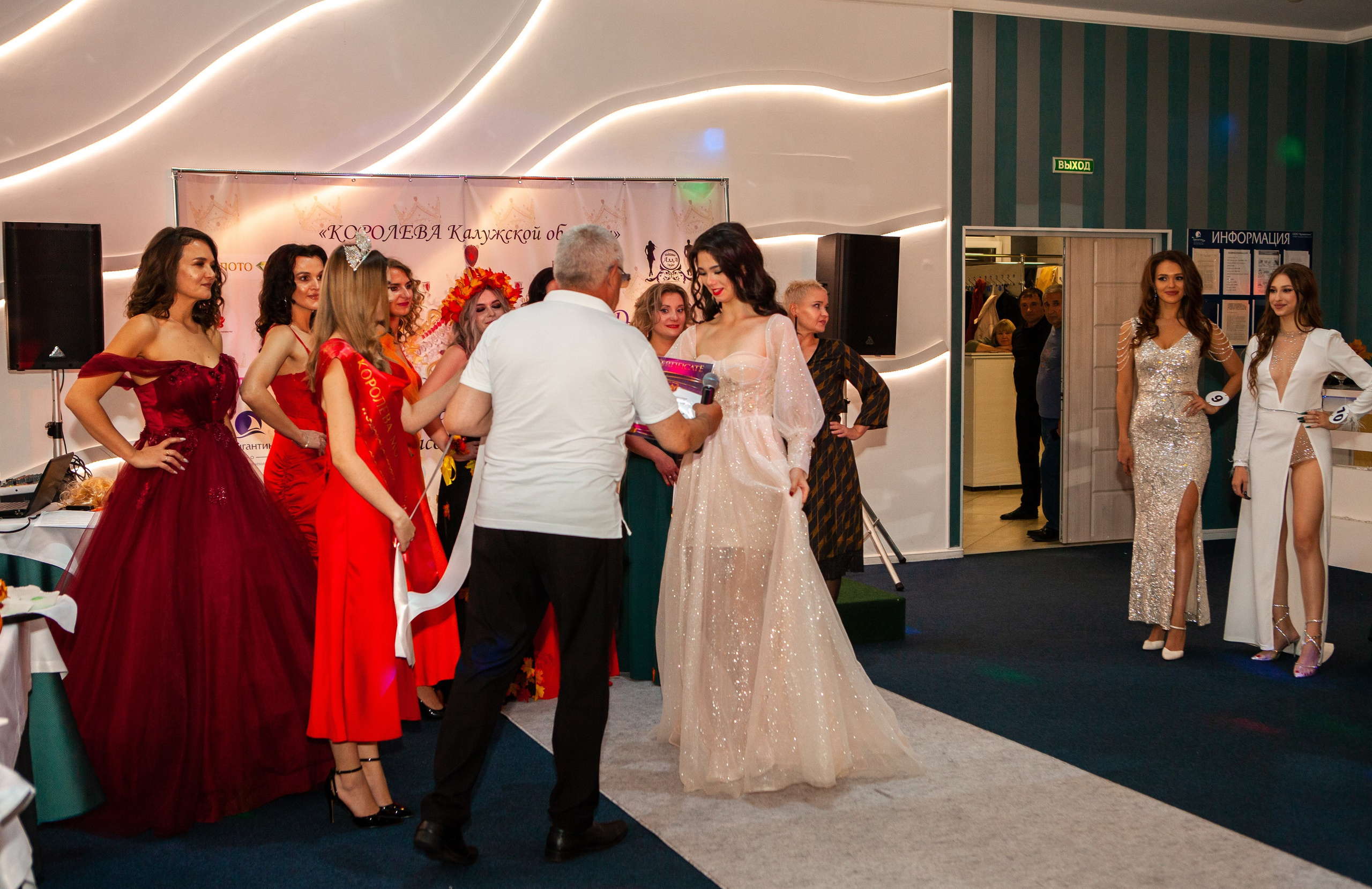 Королева Калужской области. Репортажный, семейный, свадебный, портретный фотограф