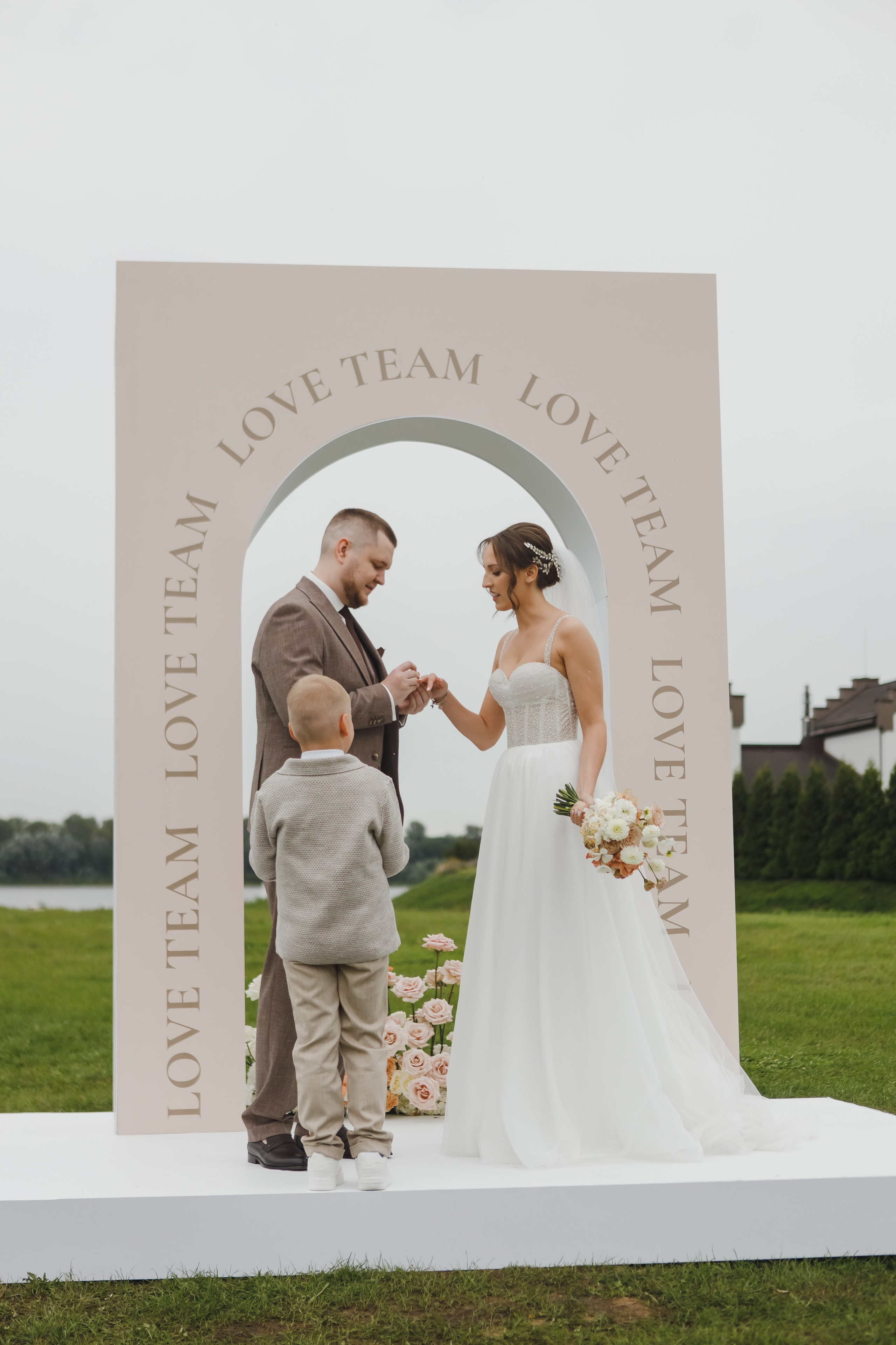 Love (полный день). Семейный и свадебный фотограф в Нижнем Новгороде