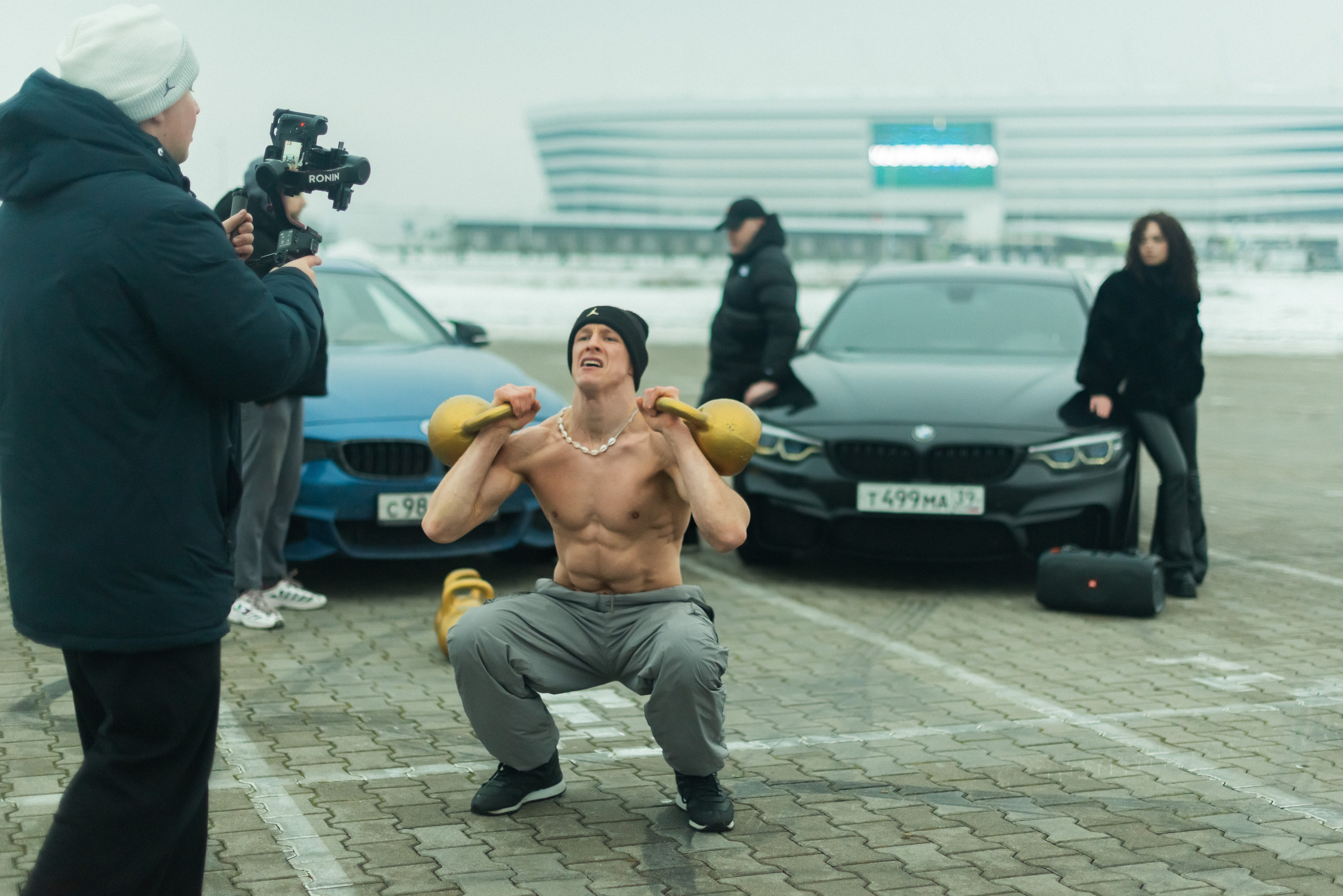 • Fashion/Street. Фотограф Ксения Шевкопляс. г. Калининград. Кинематографический стиль — эстетика и истории, рассказанные через объектив