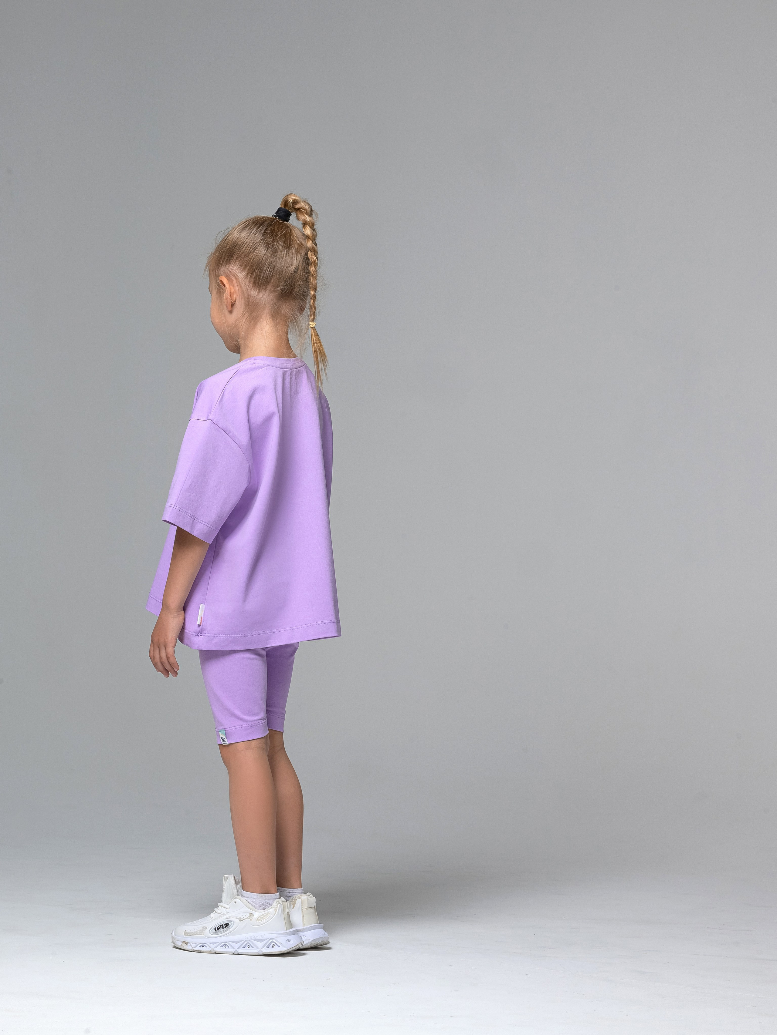 Каталог на белом фоне