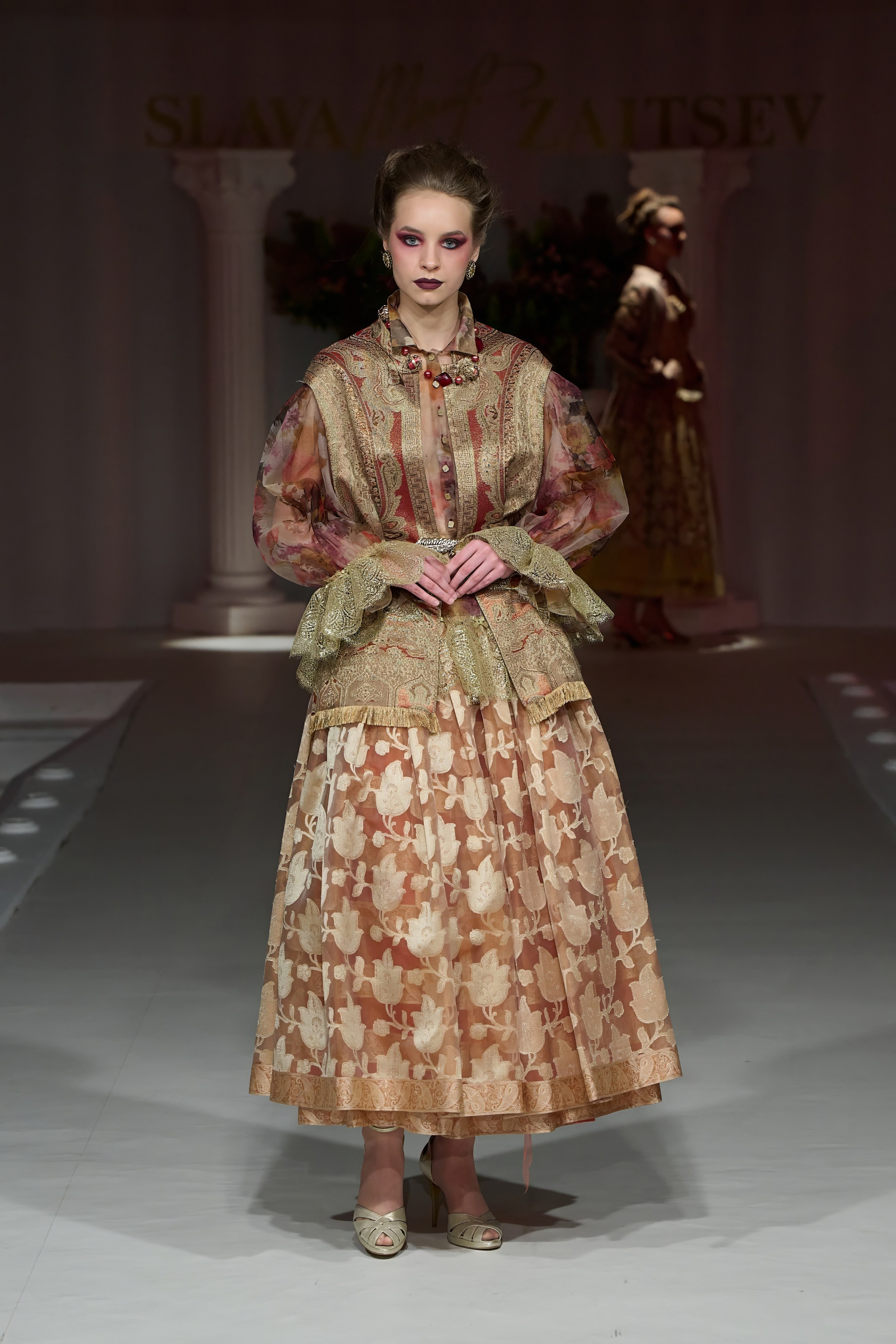 Slava&Yegor Zaitsevs. Показ-спектакль «Воспоминание». 21 июня 2025. Дима Бабушкин. Фотограф. Подиум. Репортаж. Творчество. Дорого