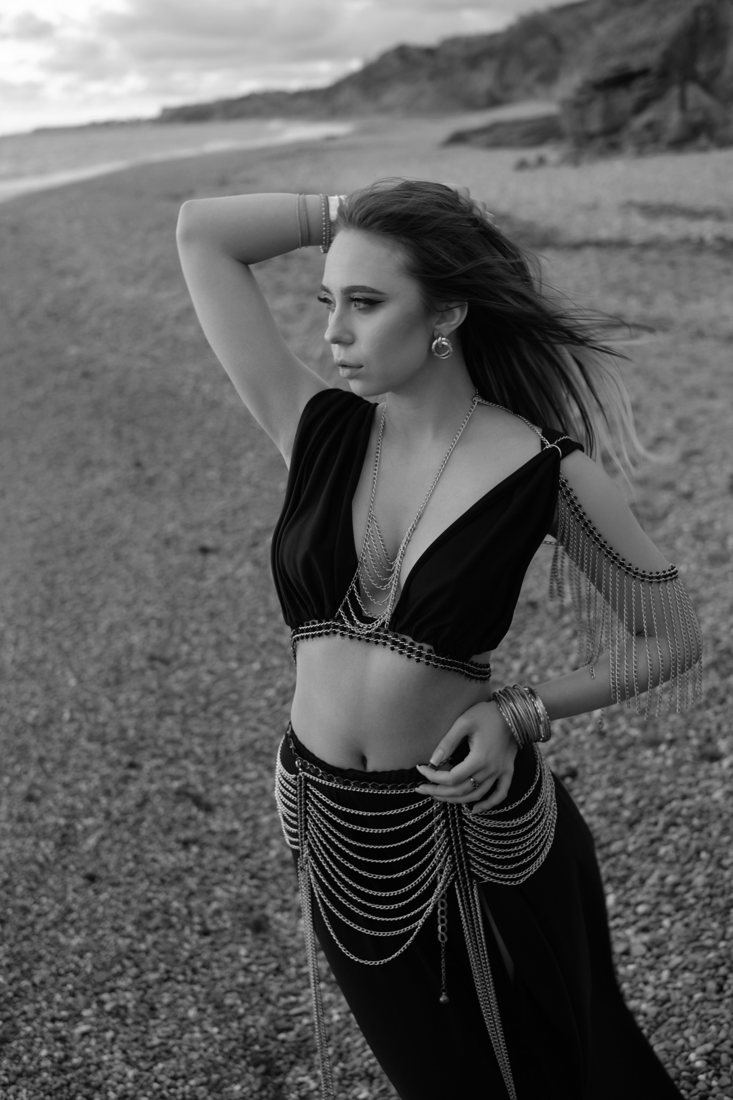 Фотосессия у моря, арабская эстетика. Профессиональная фотосъемка в Крыму. Натуральные эмоции и живые кадры. Забронируйте дату прямо сейчас!