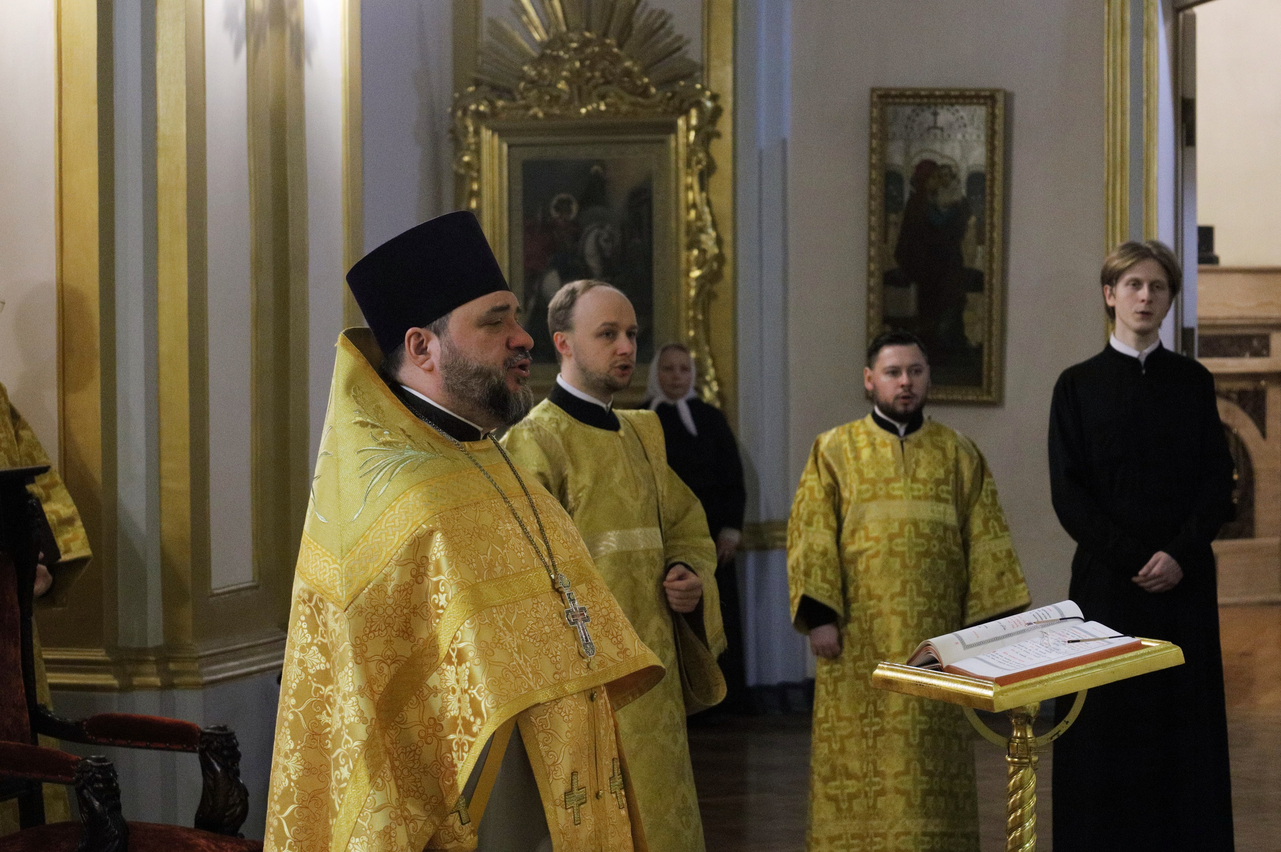 НЕДЕЛЯ 26-Я ПО ПЯТИДЕСЯТНИЦЕ. НИКОЛО-БОГОЯВЛЕНСКИЙ МОРСКОЙ СОБОР