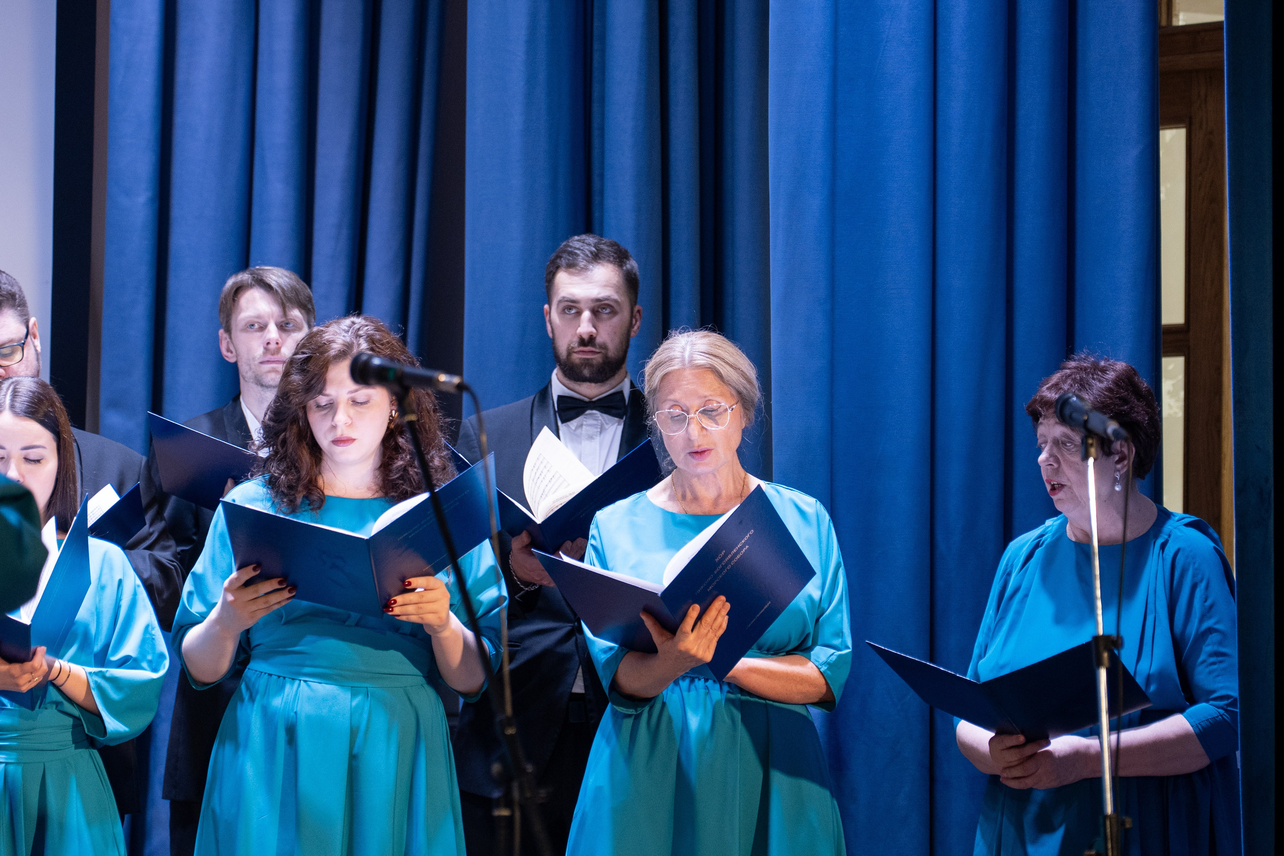 Праздничный концерт в честь 265 летия освящения нижнего храма собора во имя Святителя и Чудотворца Николая. НИКОЛО-БОГОЯВЛЕНСКИЙ МОРСКОЙ СОБОР