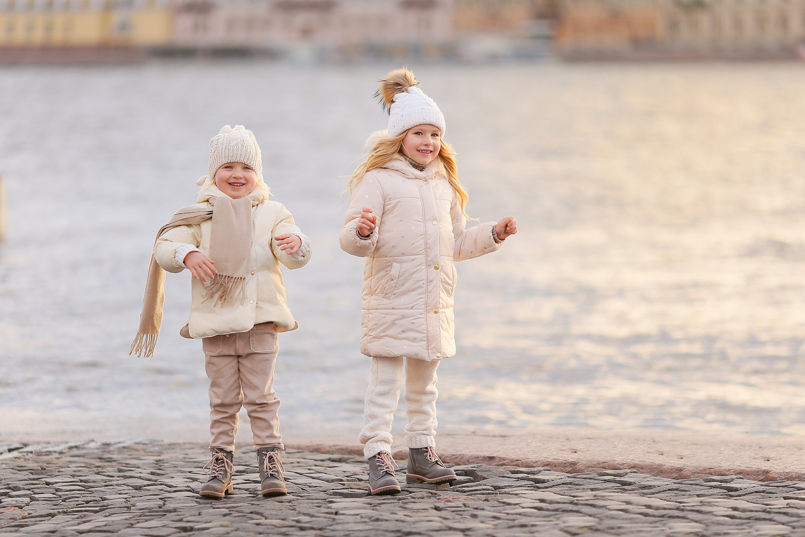 Семейная прогулочная фотосессия в Омске. Фотограф в Омске Таня Бережная