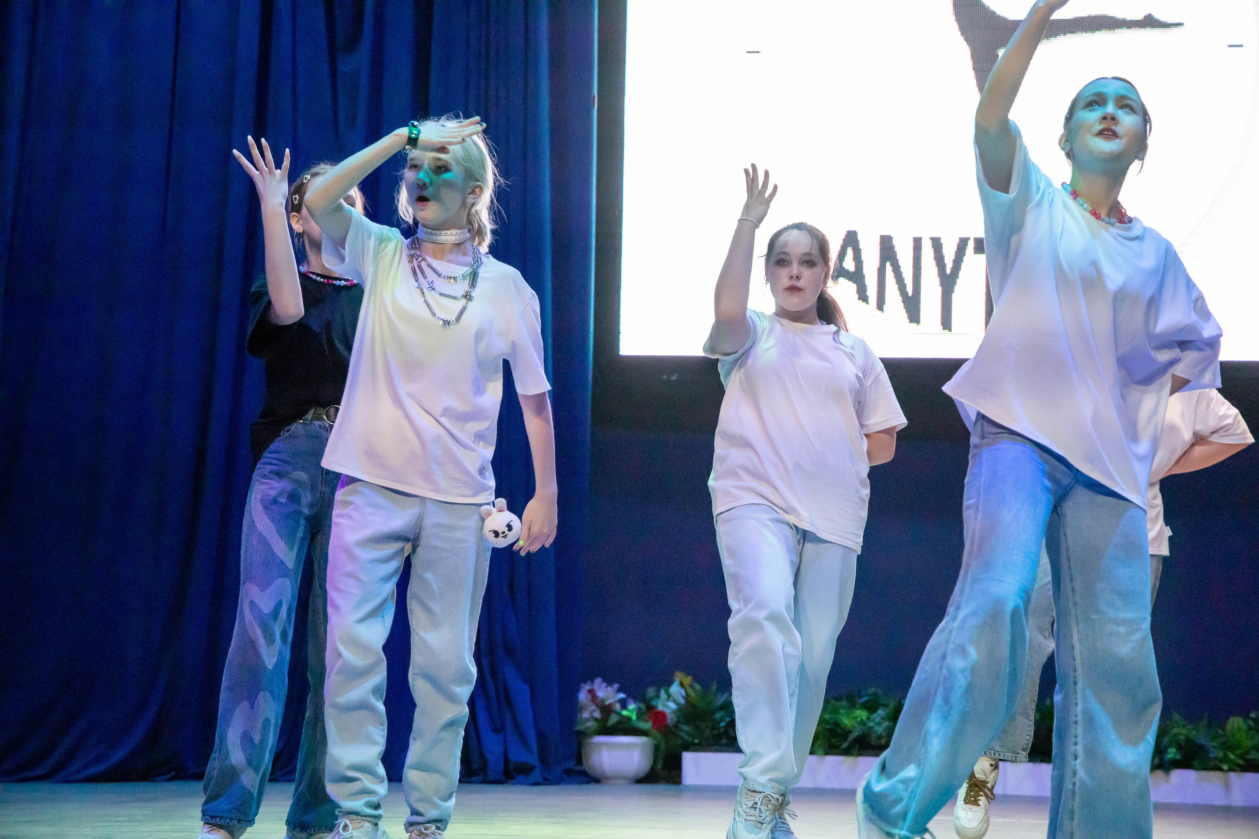 Танцевальное выступление. Свадебный фотограф в городе Подольск МО и Москва Крылова Ирина