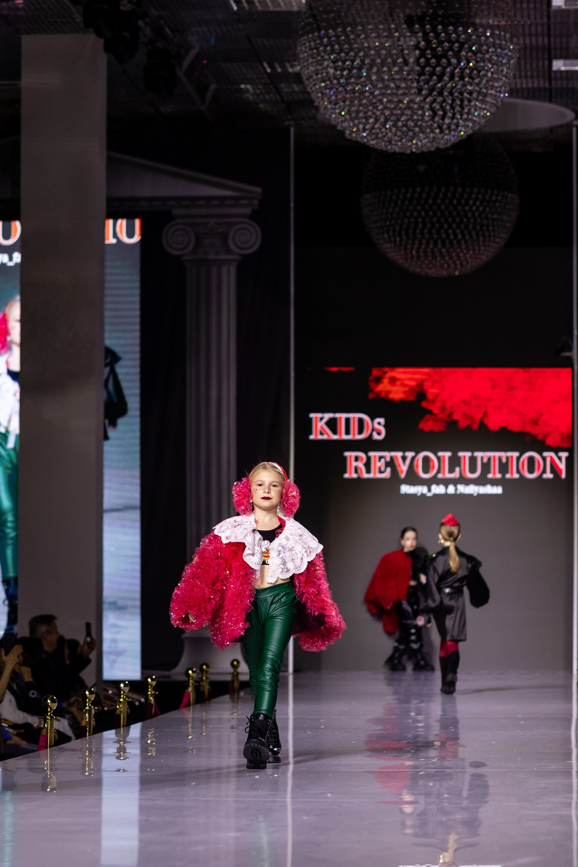 ESTET FASHION WEEK (KIDs REVOLUTION). Свадебный фотограф Москва
