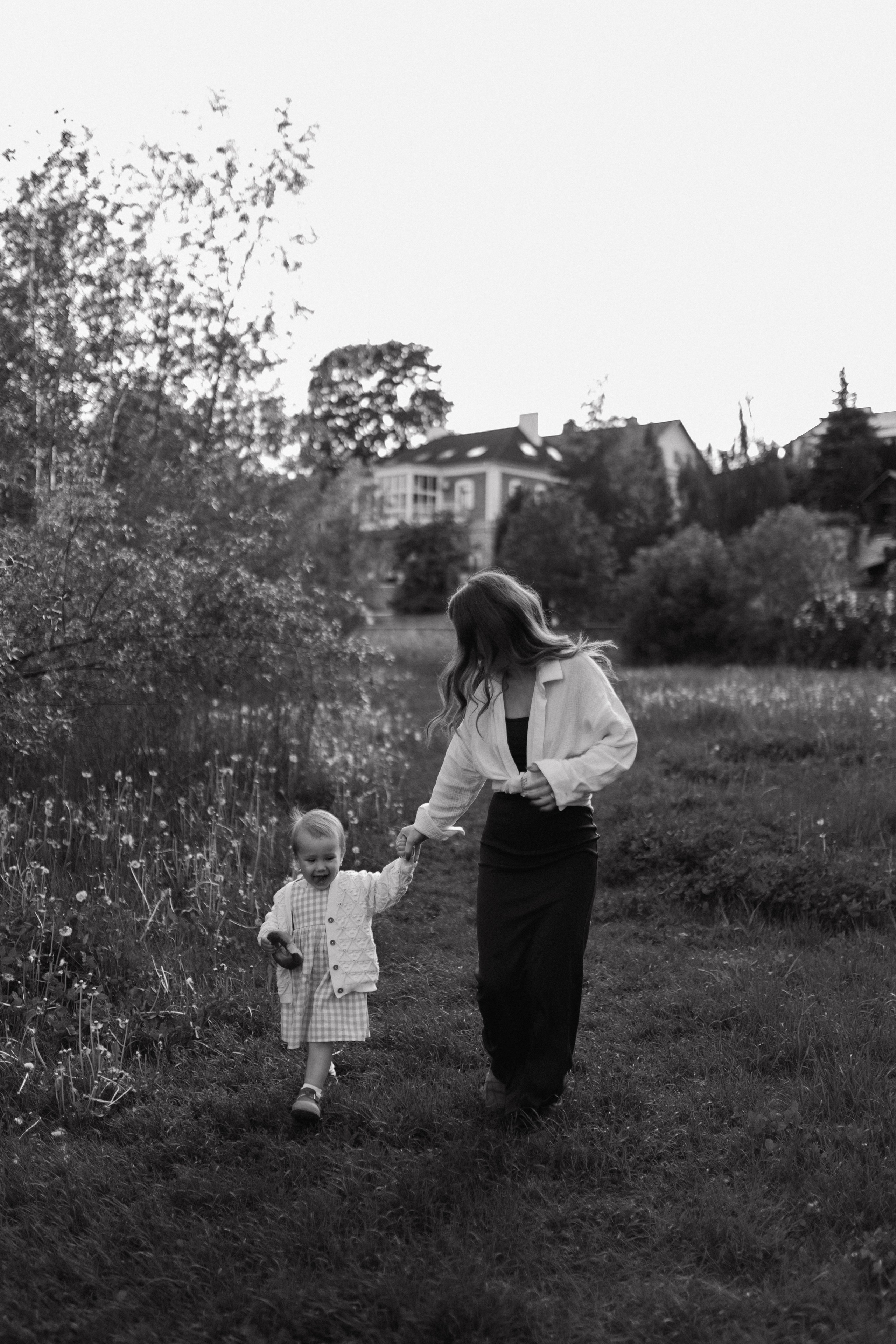 Лола и Софи. Главная