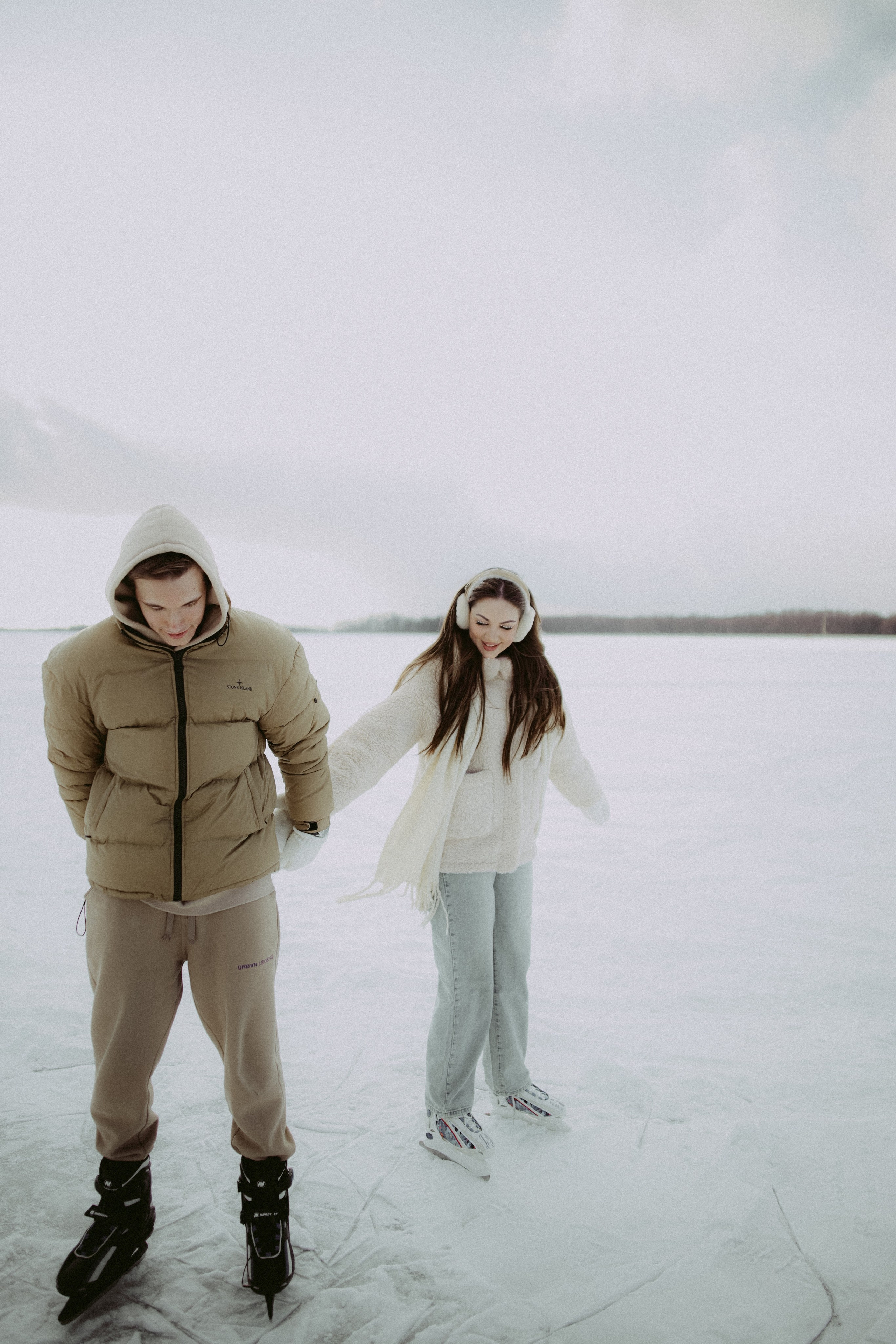 Саша и Денис. Главная