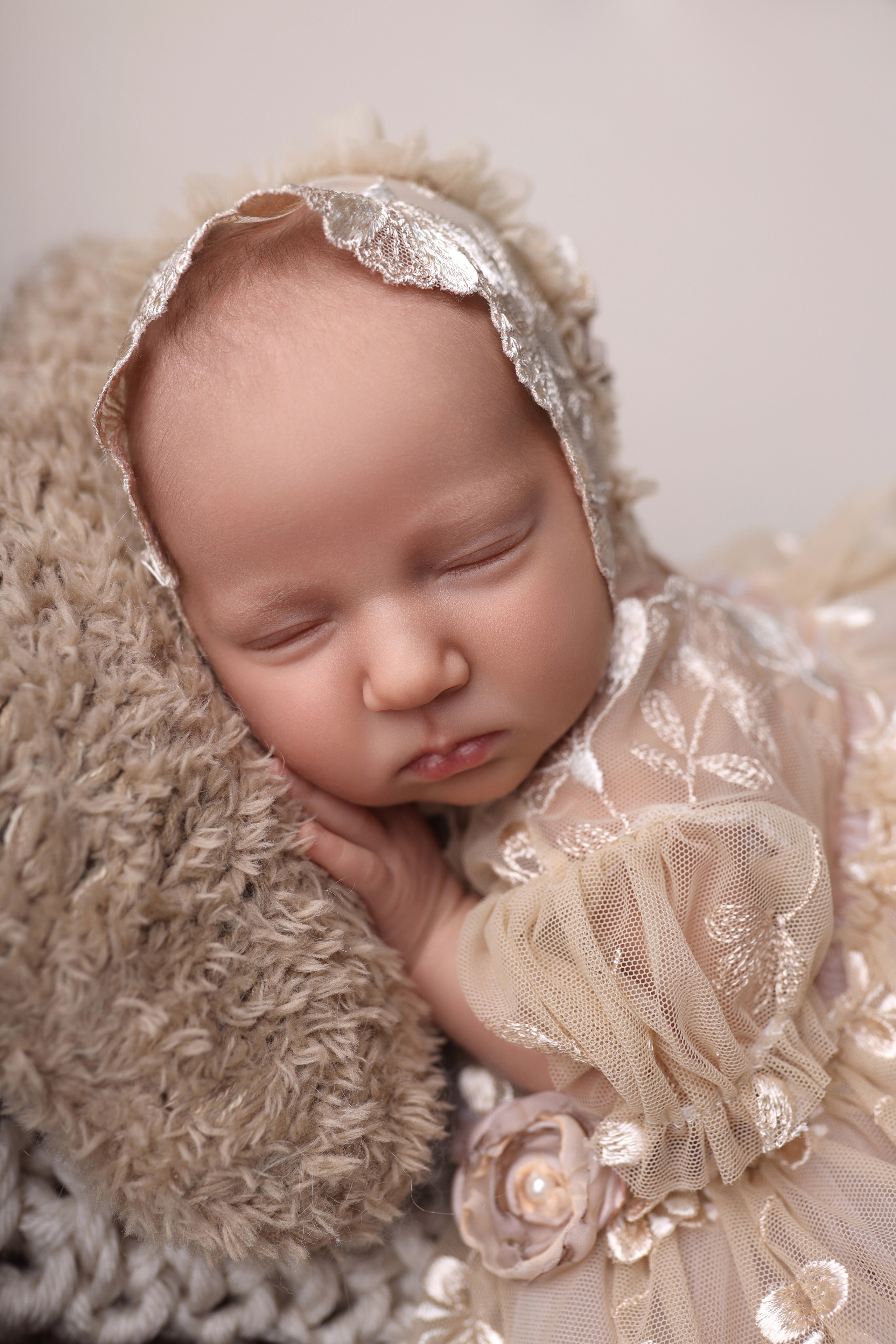 Newborn девочки. Фотограф новорожденных Модяева Ирина