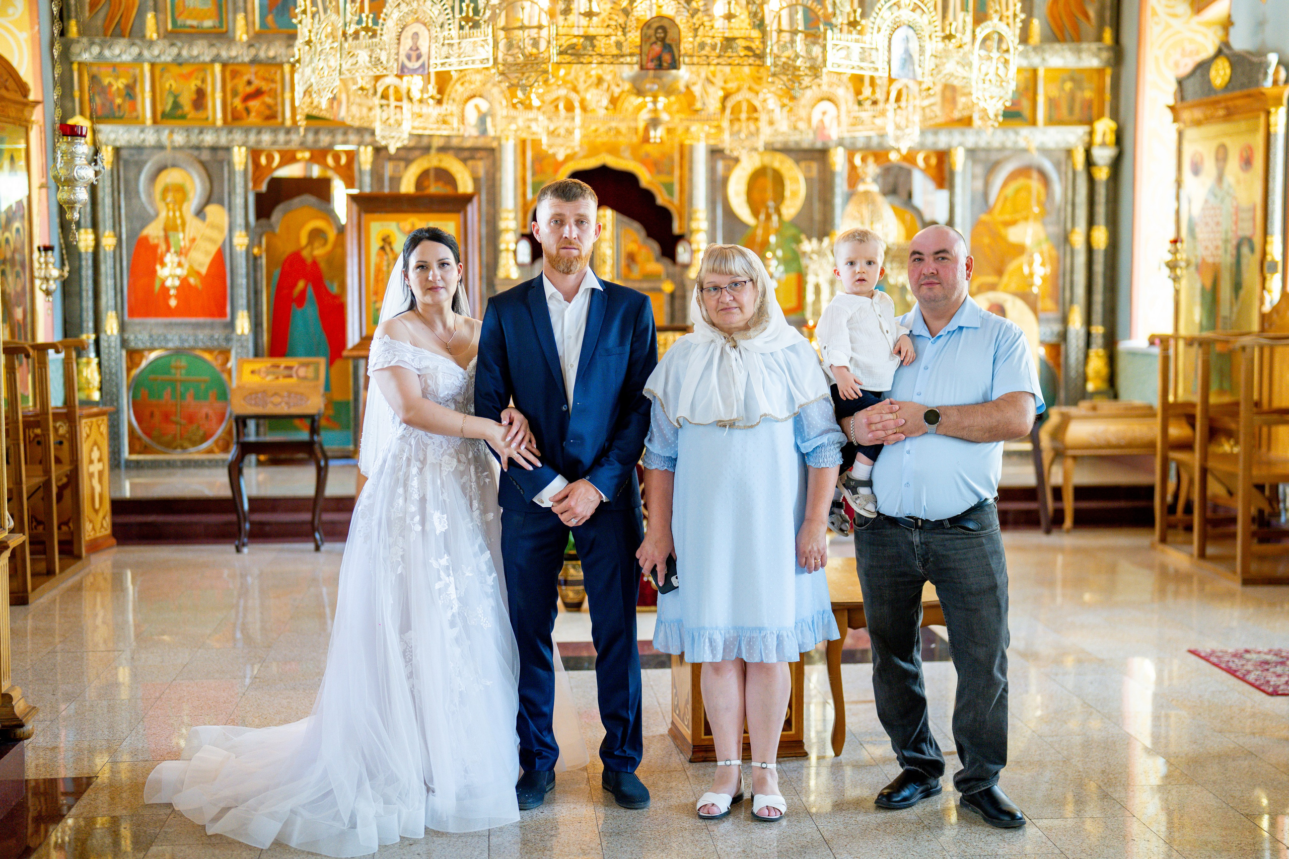 Фотосъёмка крестины. Видеограф Алексей Жарков