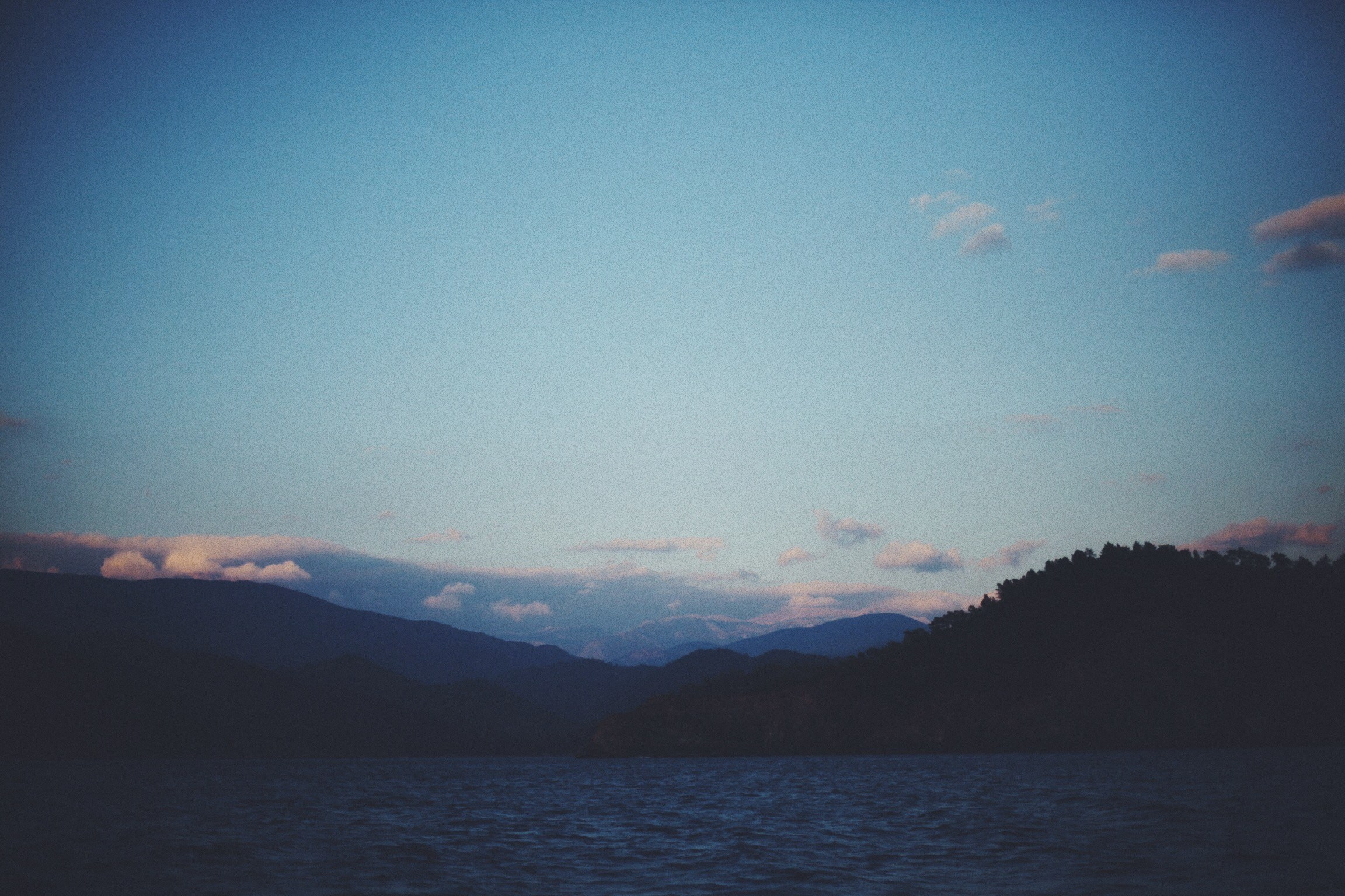 Волна. Ксения Плотникова