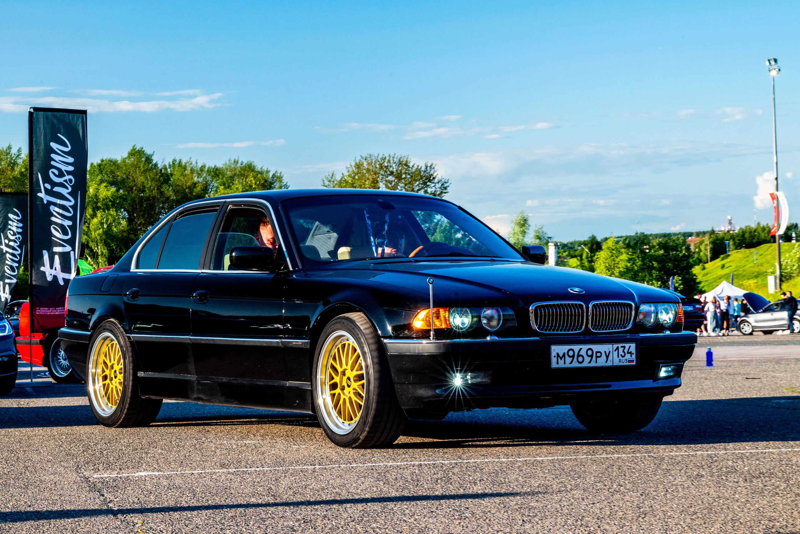 BIMMERDAYS'25. Автомобильный фотограф Александра Рузиева aka Ju1cyFlex