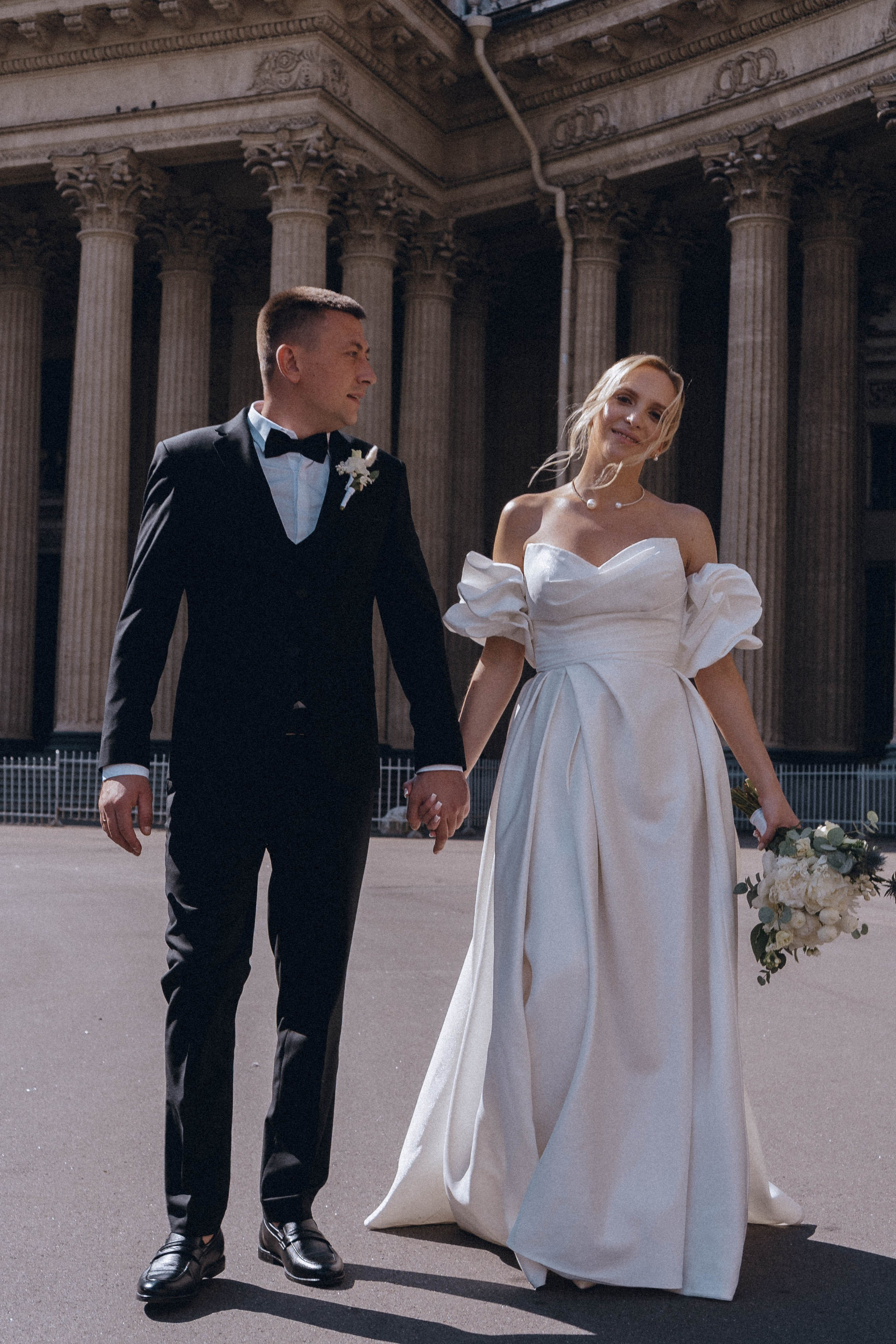 СВАДЕНБНАЯ СЬЕМКА НА КАТЕРЕ ПО КАНАЛАМ САНКТ-ПЕТЕРБУРГА И В АКВАТОРИИ НЕВЫ. Профессиональный фотограф, Санкт-Петербург — Виктория Богомолова