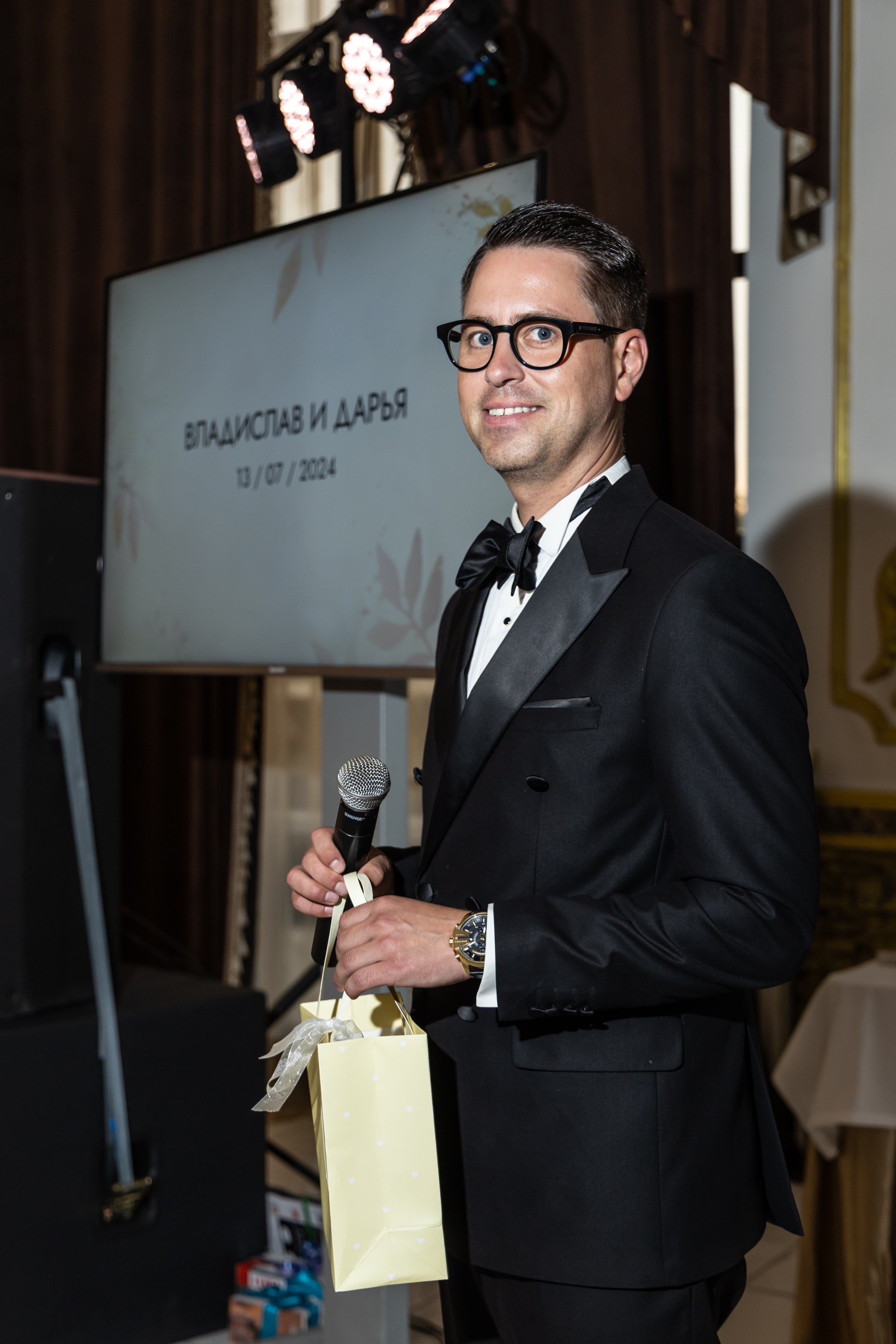 Vladislav & Daria. Фотограф свадебный, репортажный, индивидуальный, фото для маркетплейсов, брендов, автосалонов