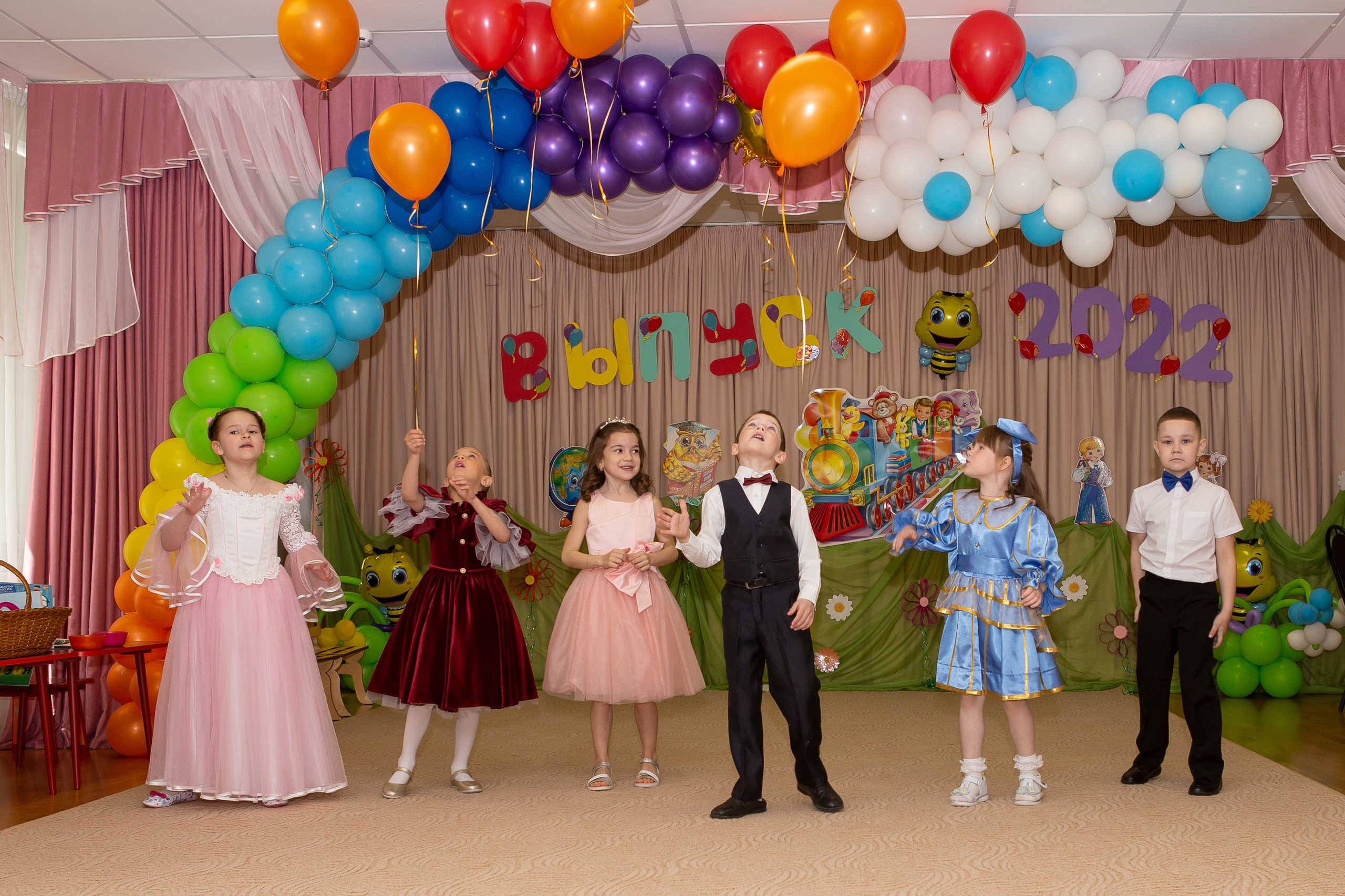 Выпускной в детском саду. Выпускные альбомы для школ и детских садов