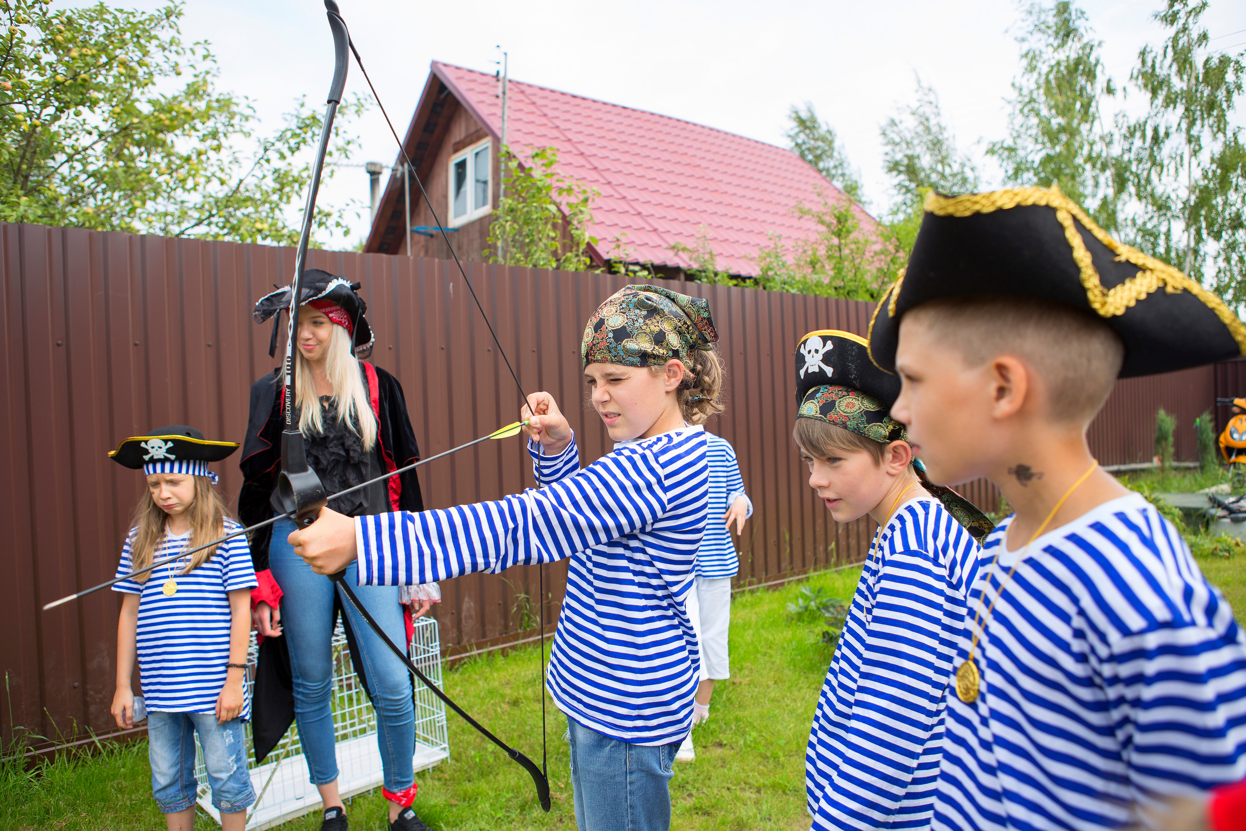 День рождения. Выпускные альбомы для школ и детских садов