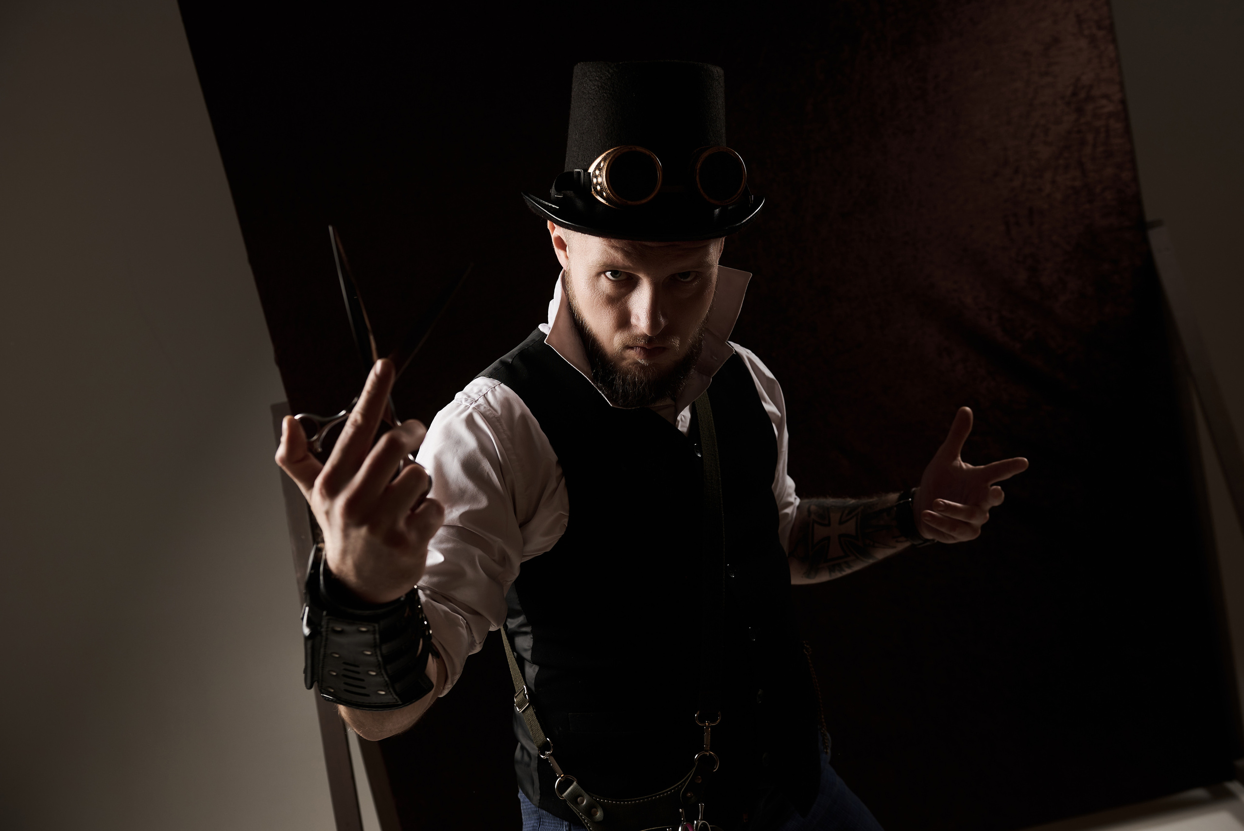 SENIOR ISIDOR. Фотограф Алексей Маринин. Москва