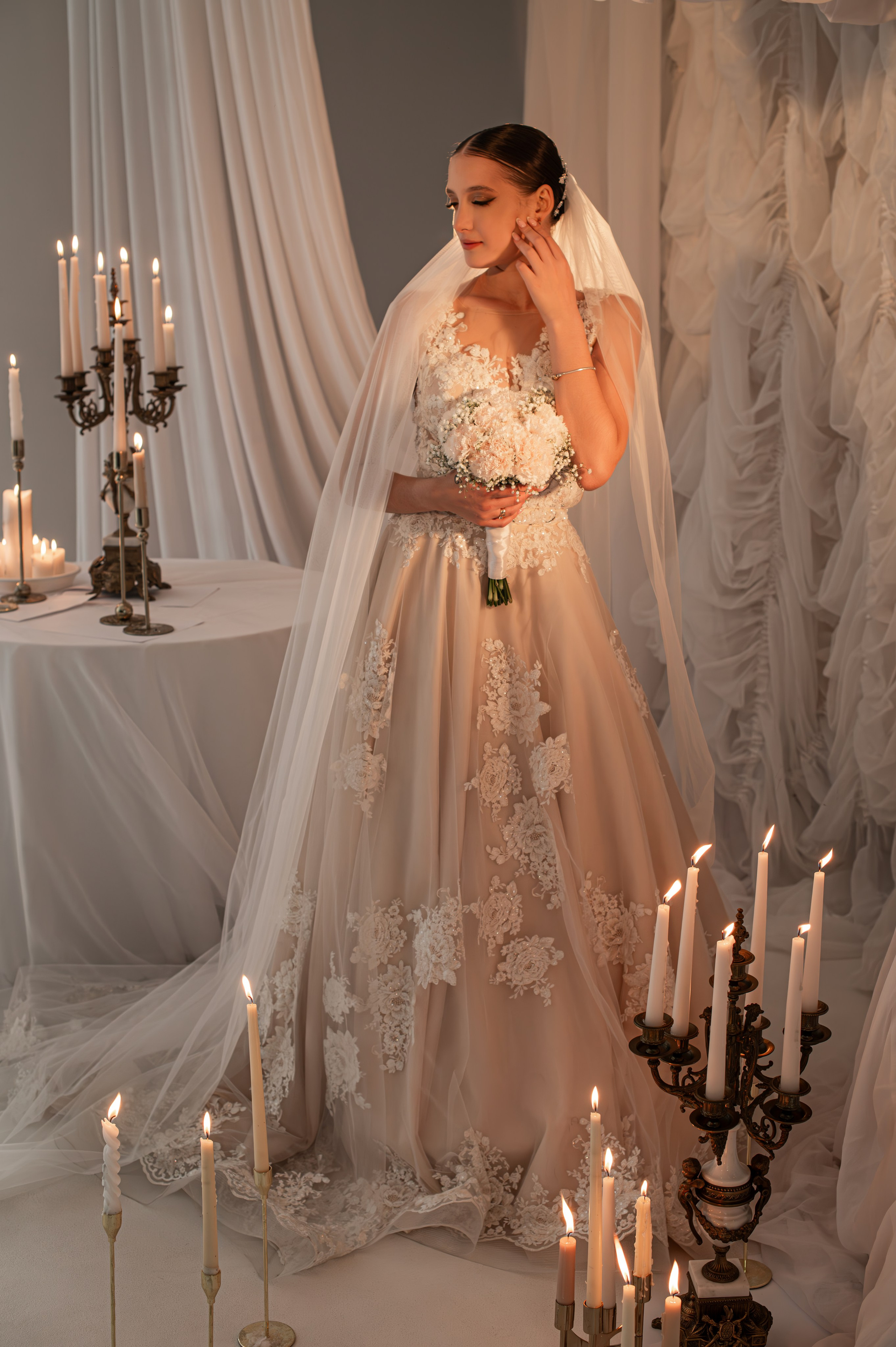 Съемка в студии, гостинице. Семейный и свадебный фотограф в Донецке Донская Анастасия