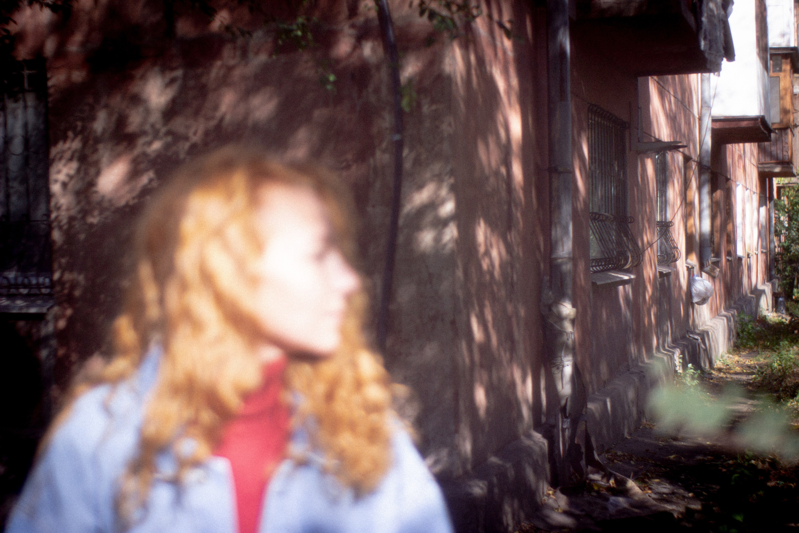 История твоего двора. • Фотограф Александра Светозар Алчевск •